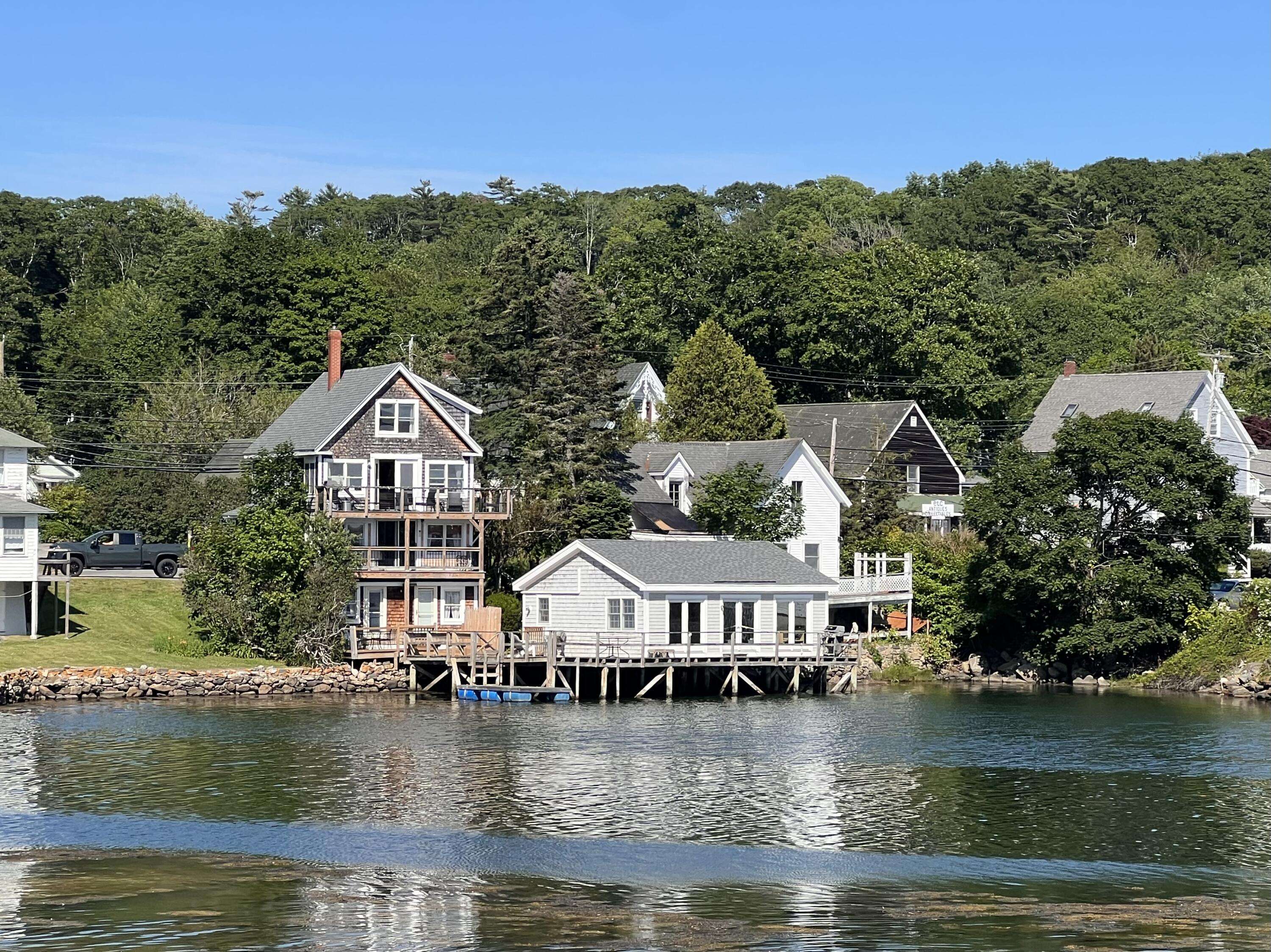 Boothbay Harbor, ME 04538,39 Union ST #2