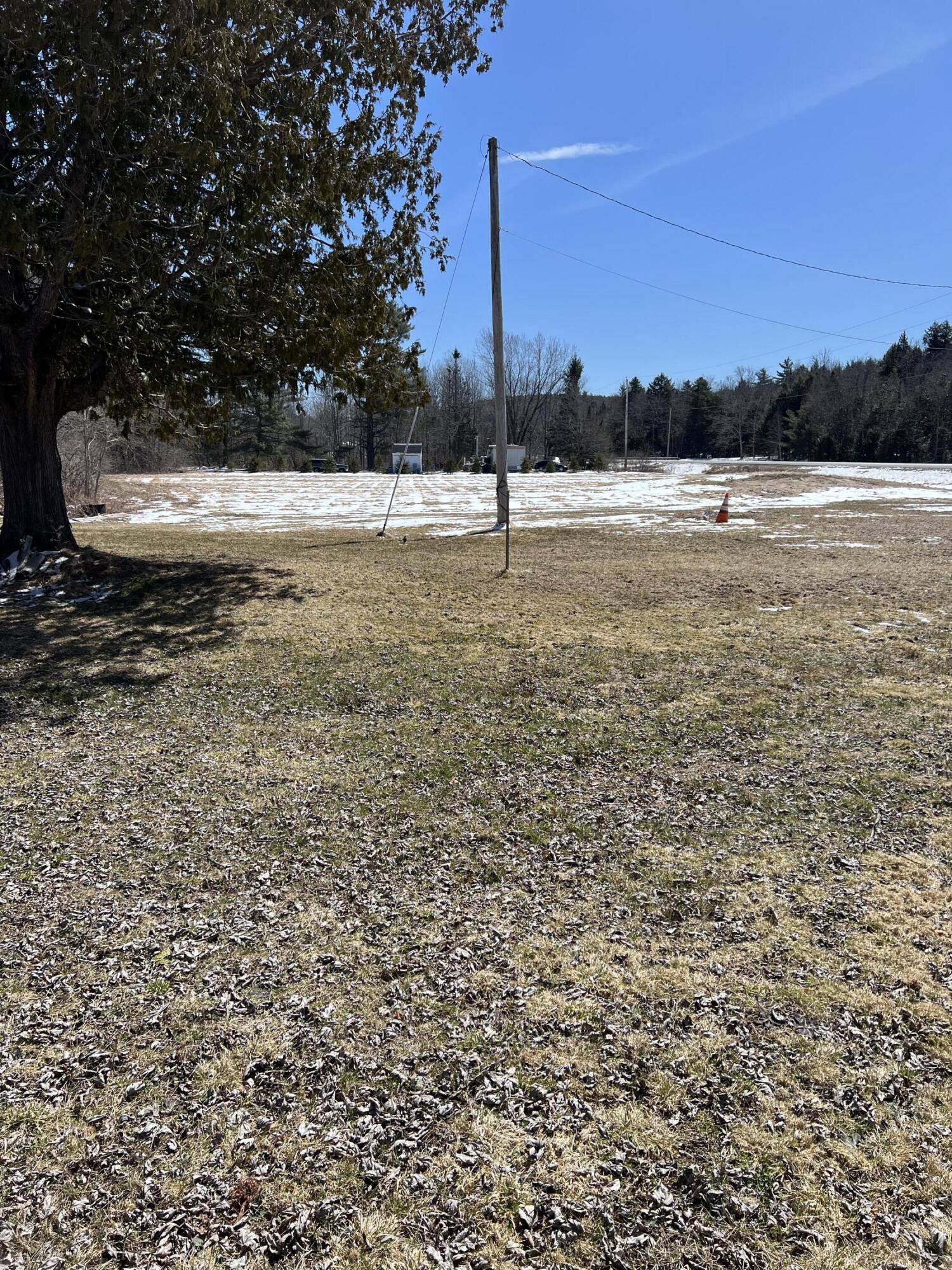 Knox, ME 04986,1092 Belfast RD