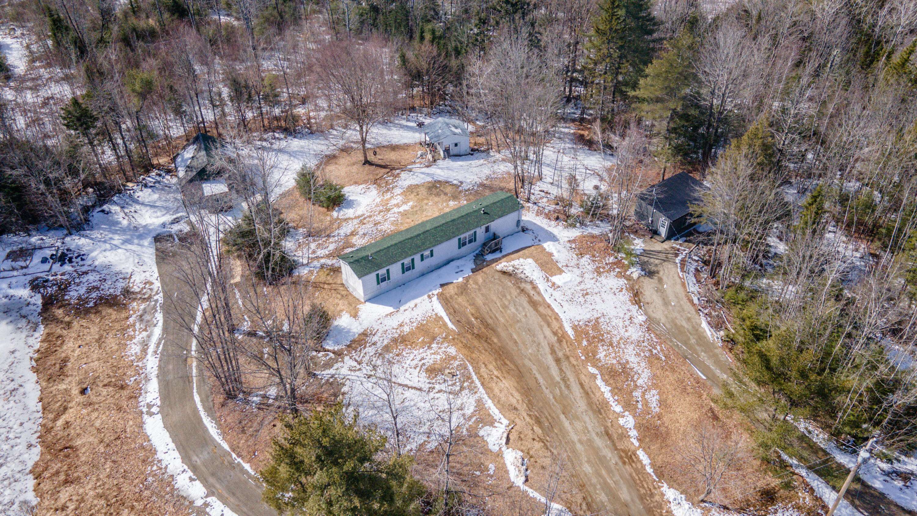 Belgrade, ME 04917,57 Barnett WAY