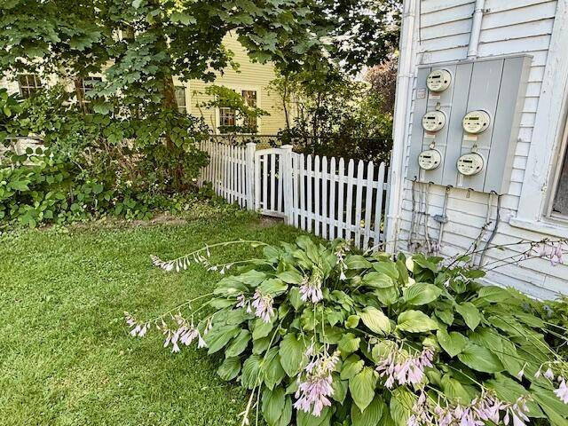 Bucksport, ME 04416,21 Federal ST