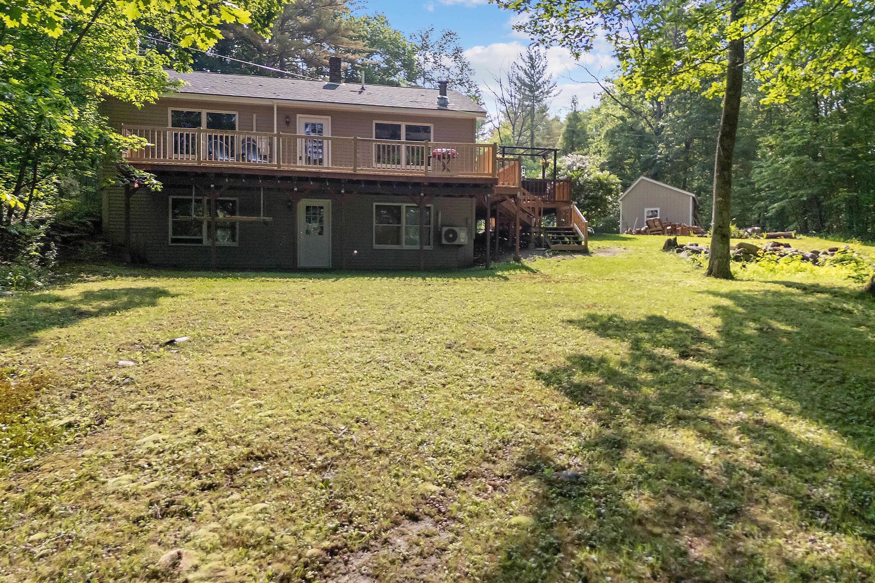 Monmouth, ME 04259,106 Frost DR