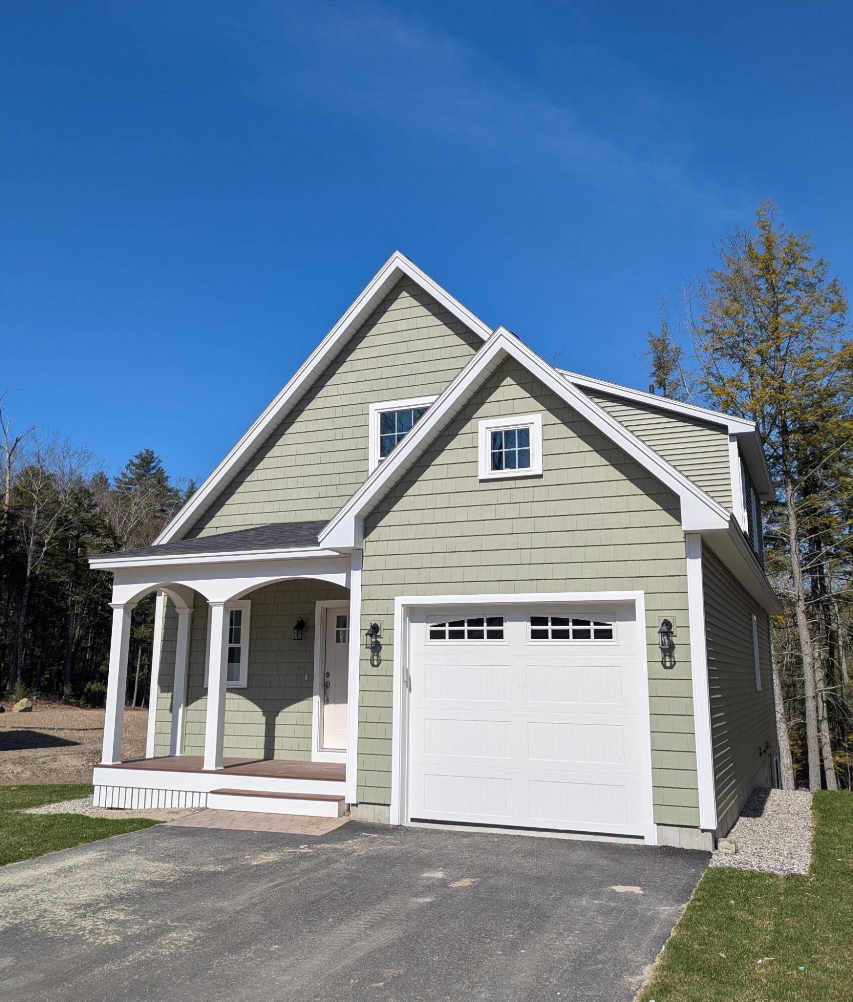Standish, ME 04084,6 Cortland PL #4