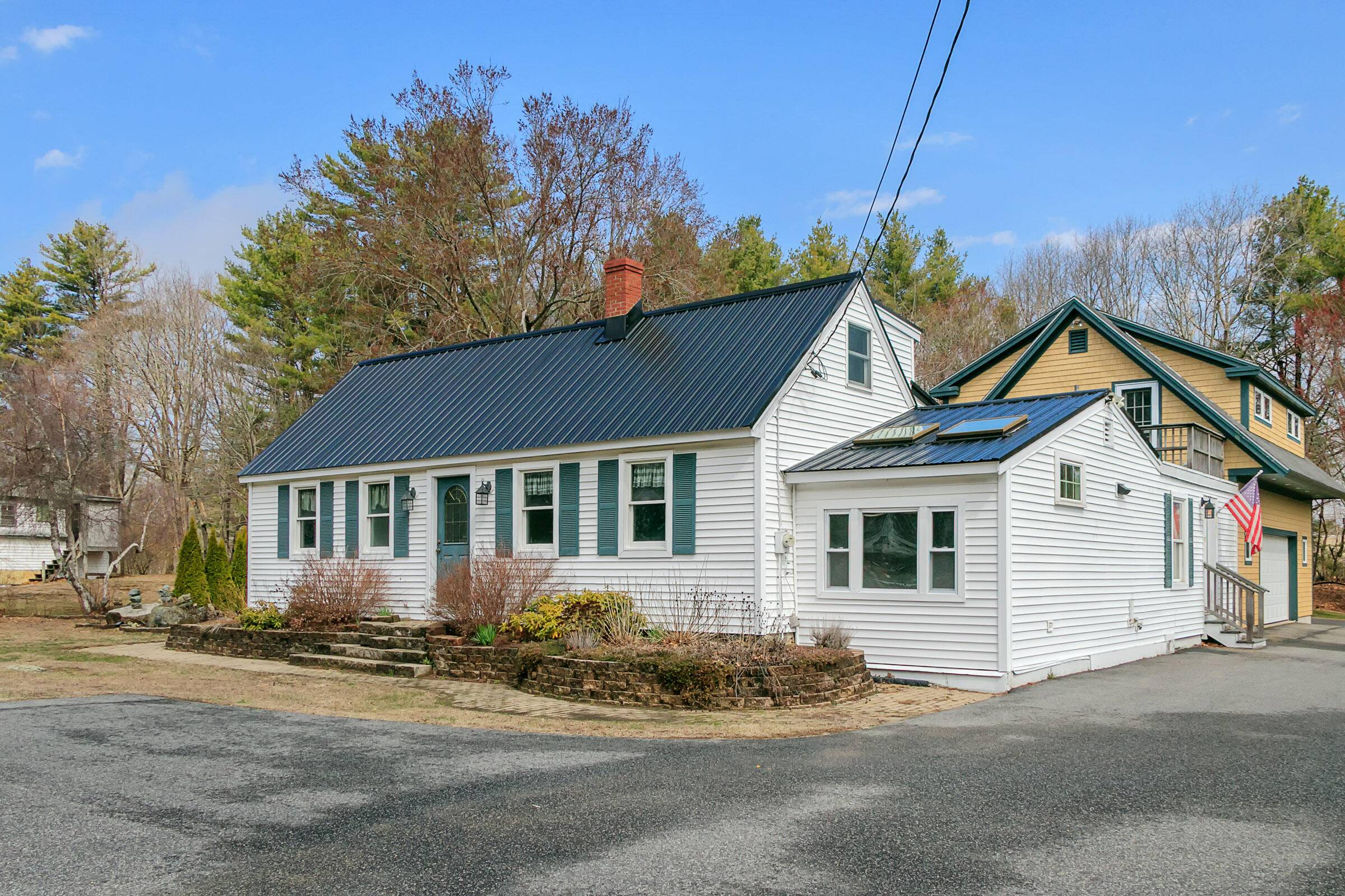 Wells, ME 04090,417 Sanford RD