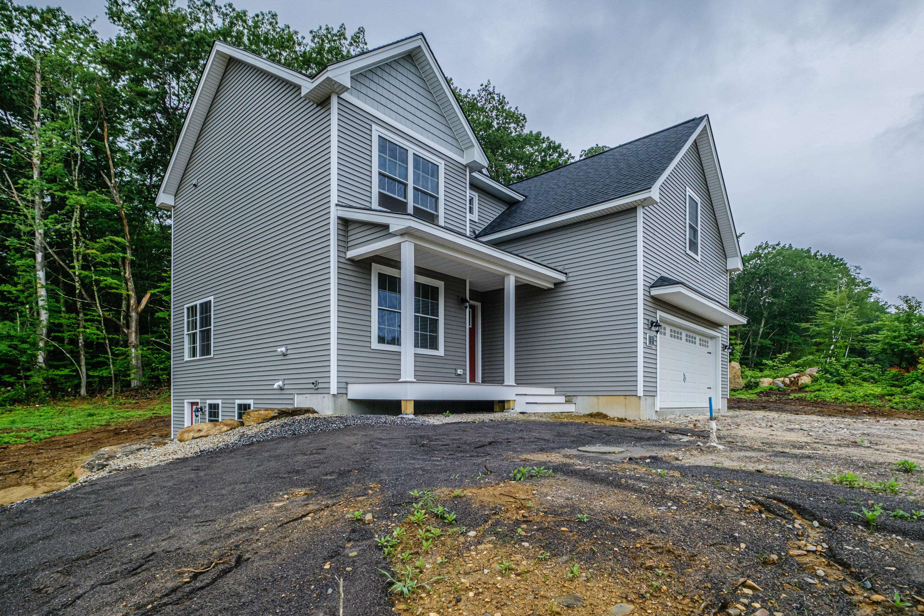 Standish, ME 04084,31 Woodbrey LN