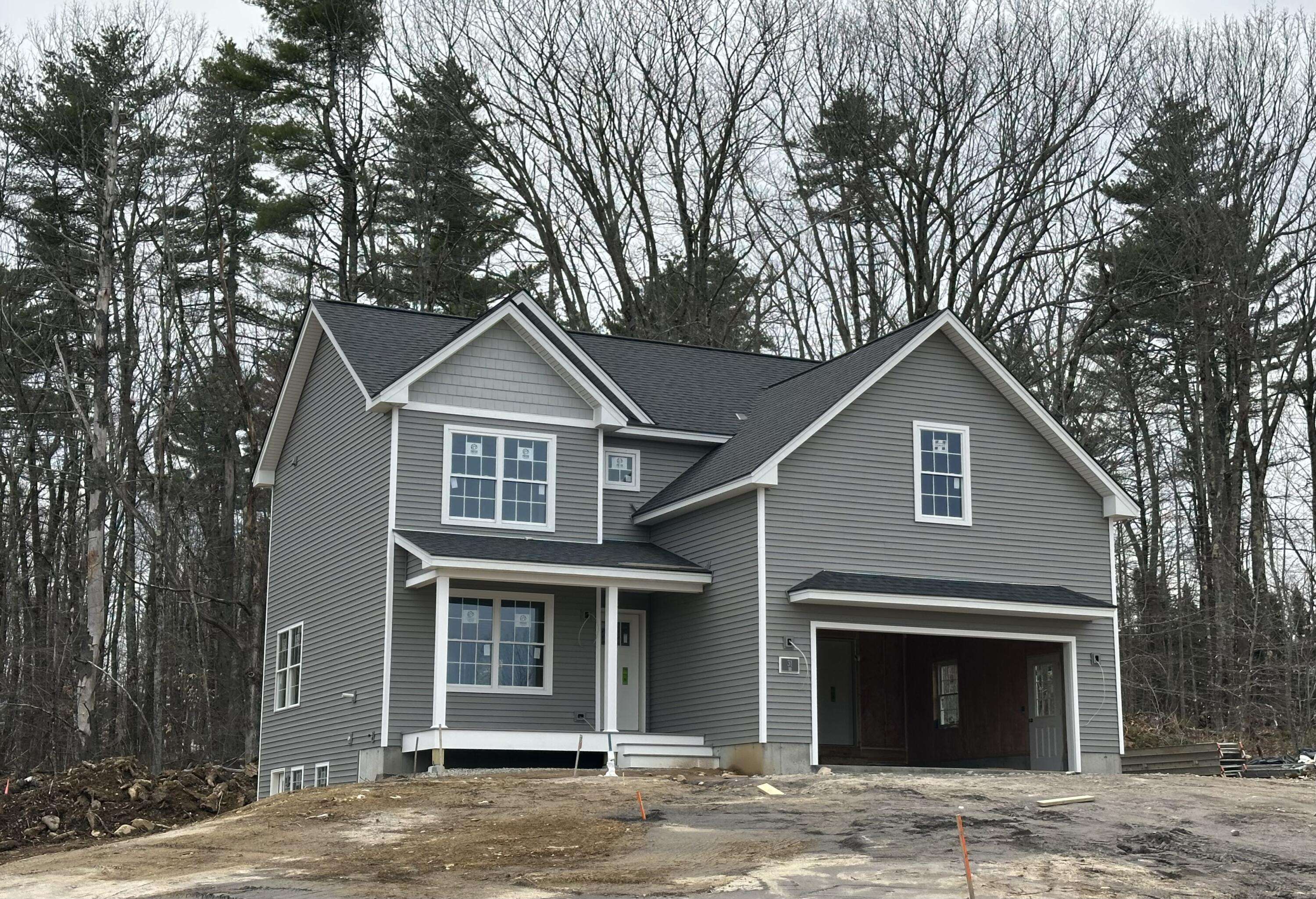 Standish, ME 04084,31 Woodbrey LN