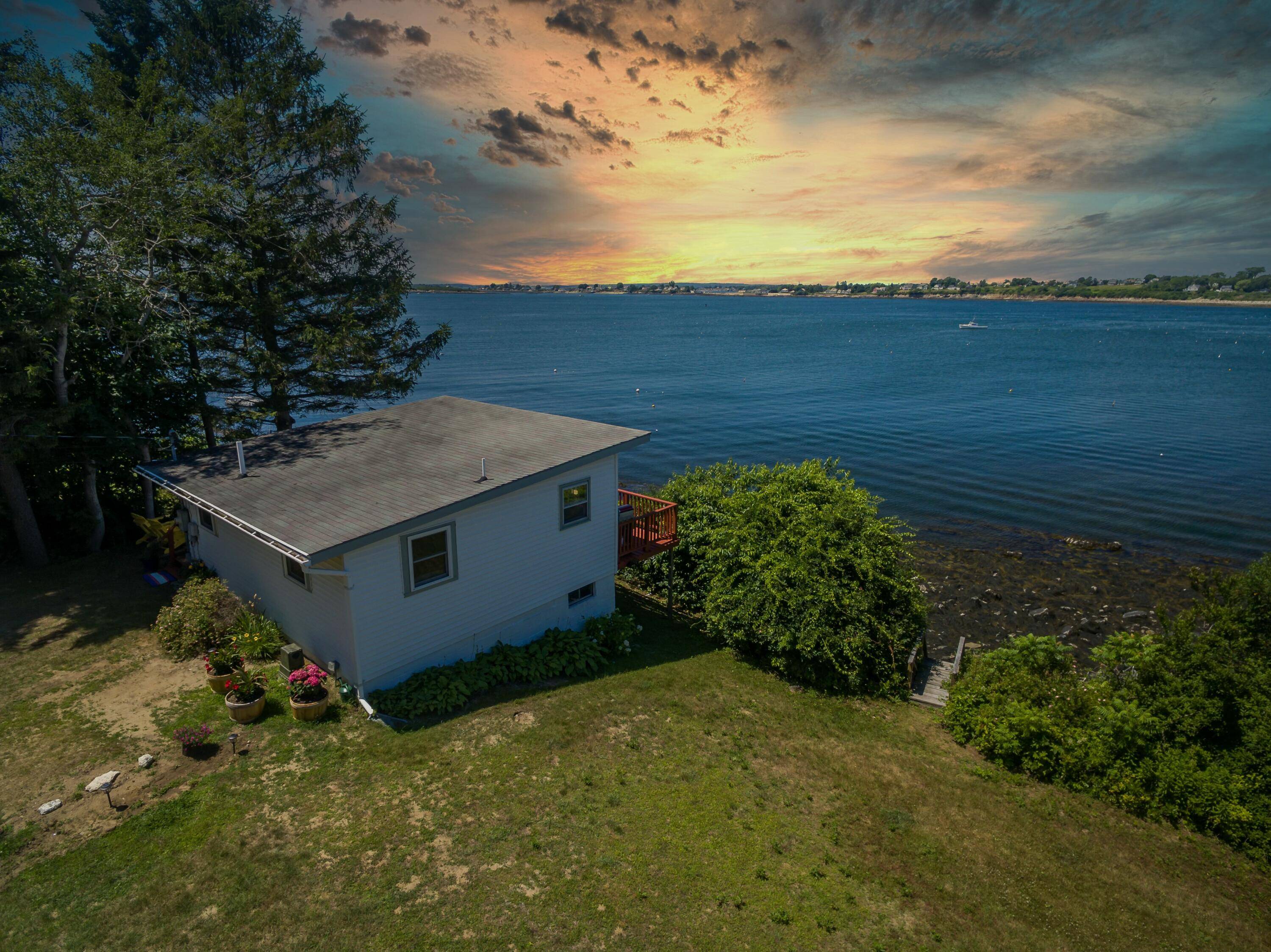Harpswell, ME 04003,43 West Shore RD