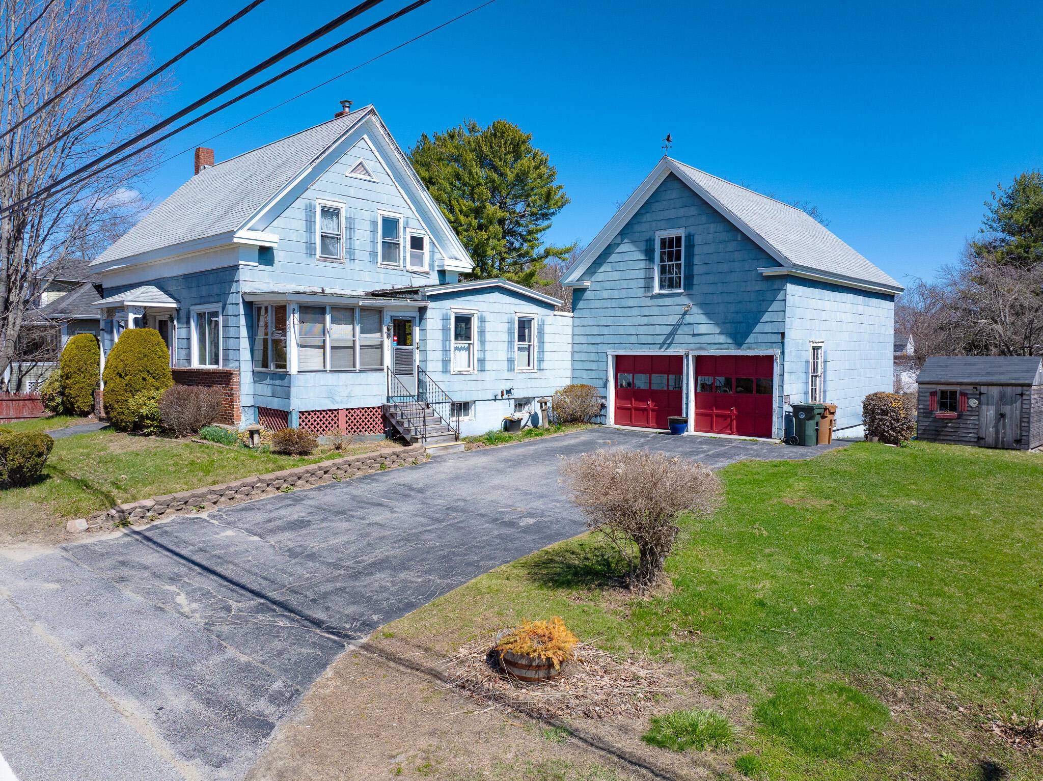 Saco, ME 04072,165 Bradley ST