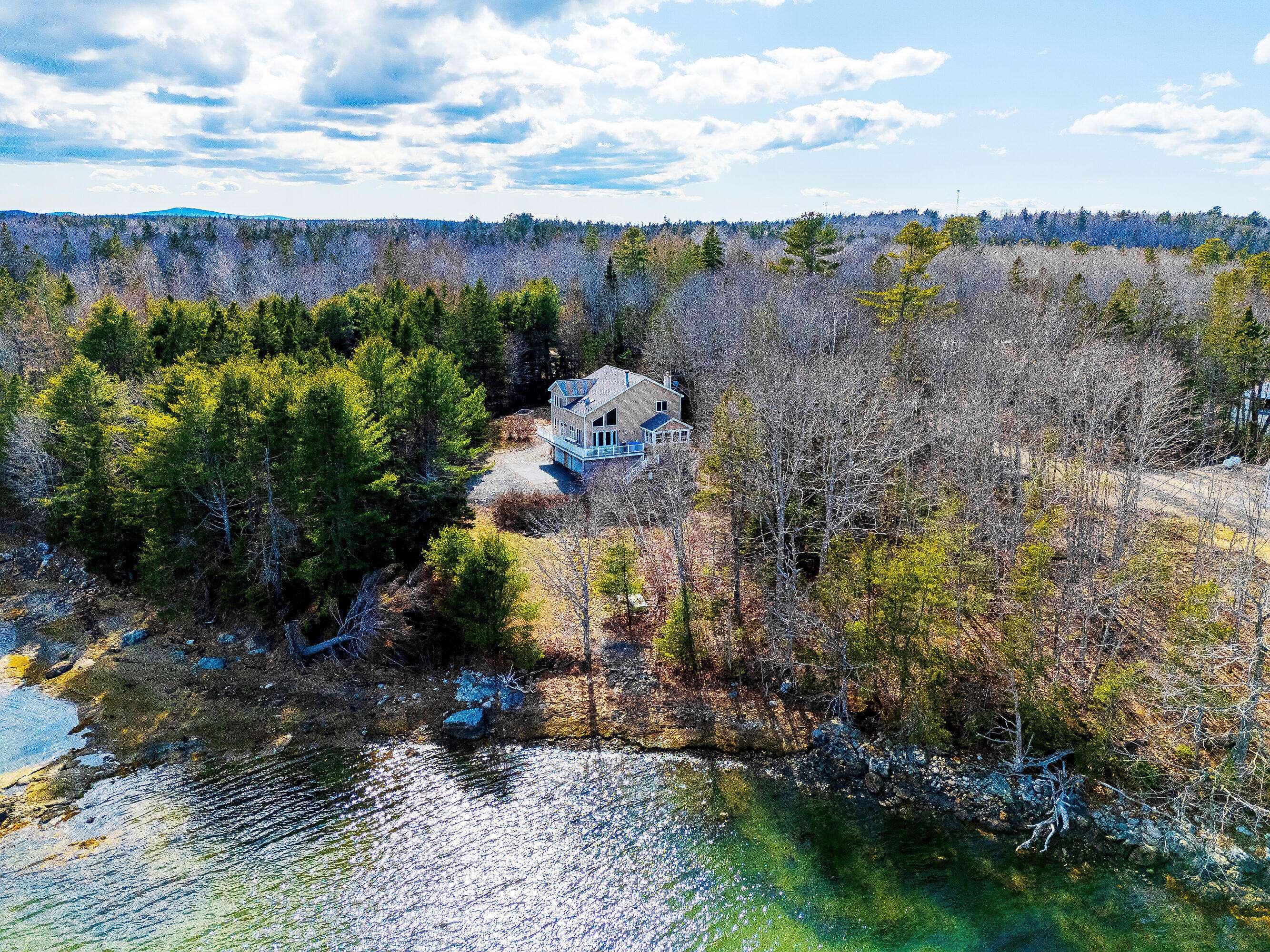 Gouldsboro, ME 04607,102 Justin LN