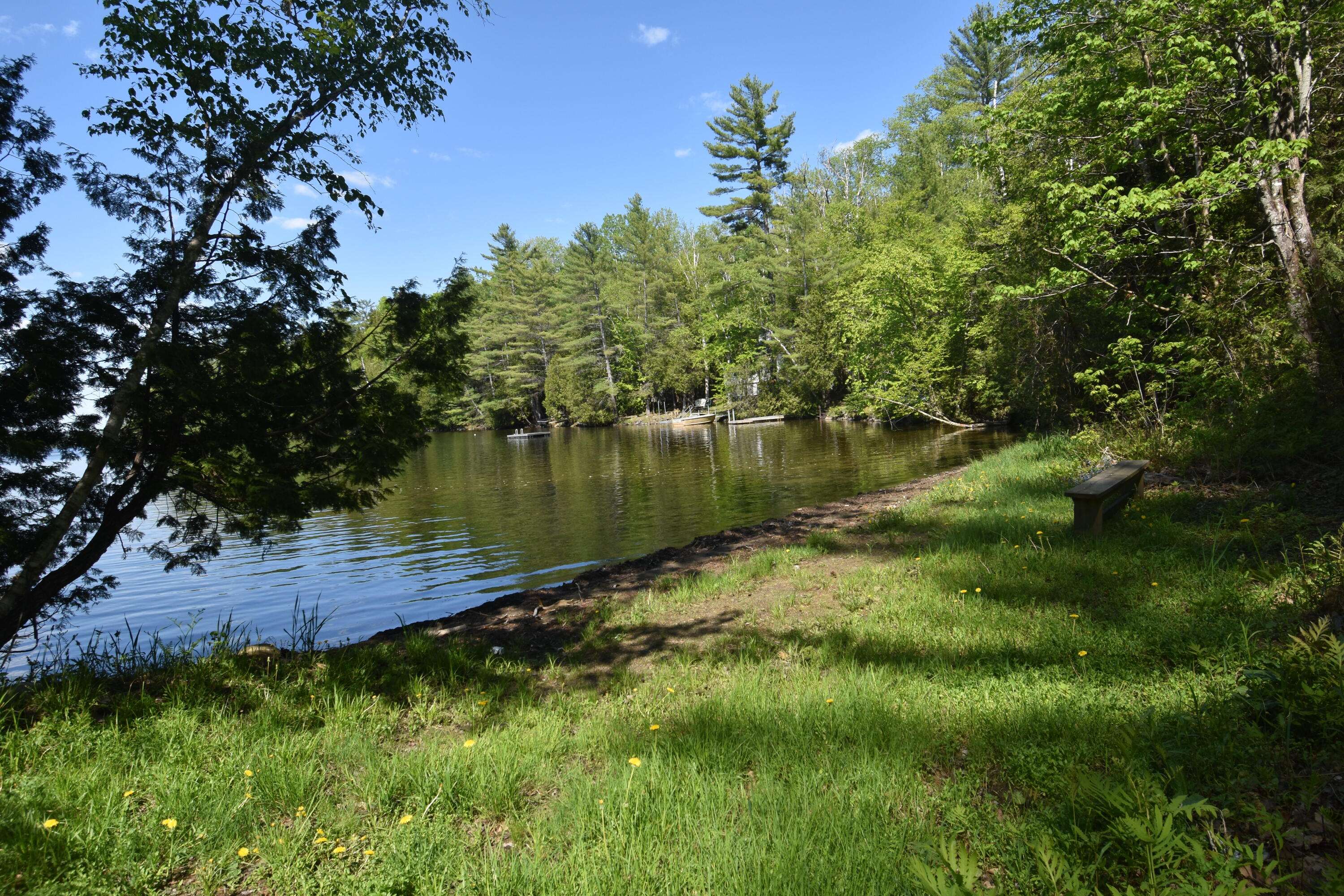 Saint Albans, ME 04971,78 Martin RD