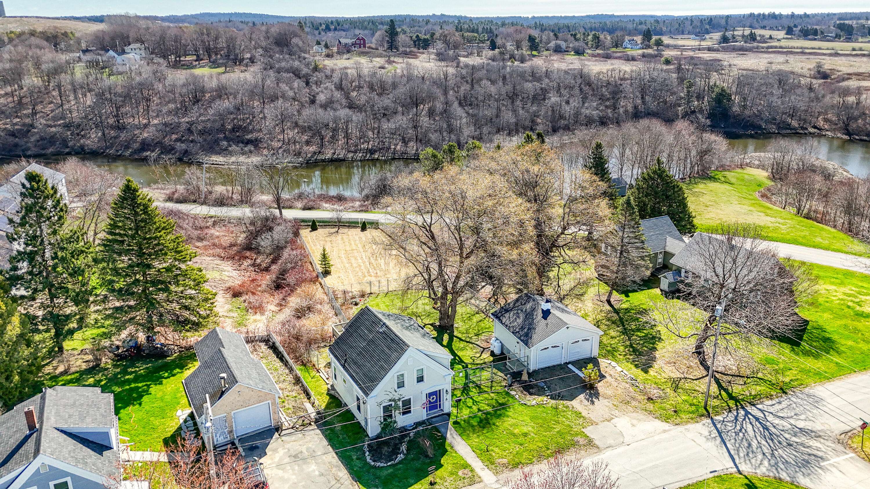 Thomaston, ME 04861,30 Pine ST