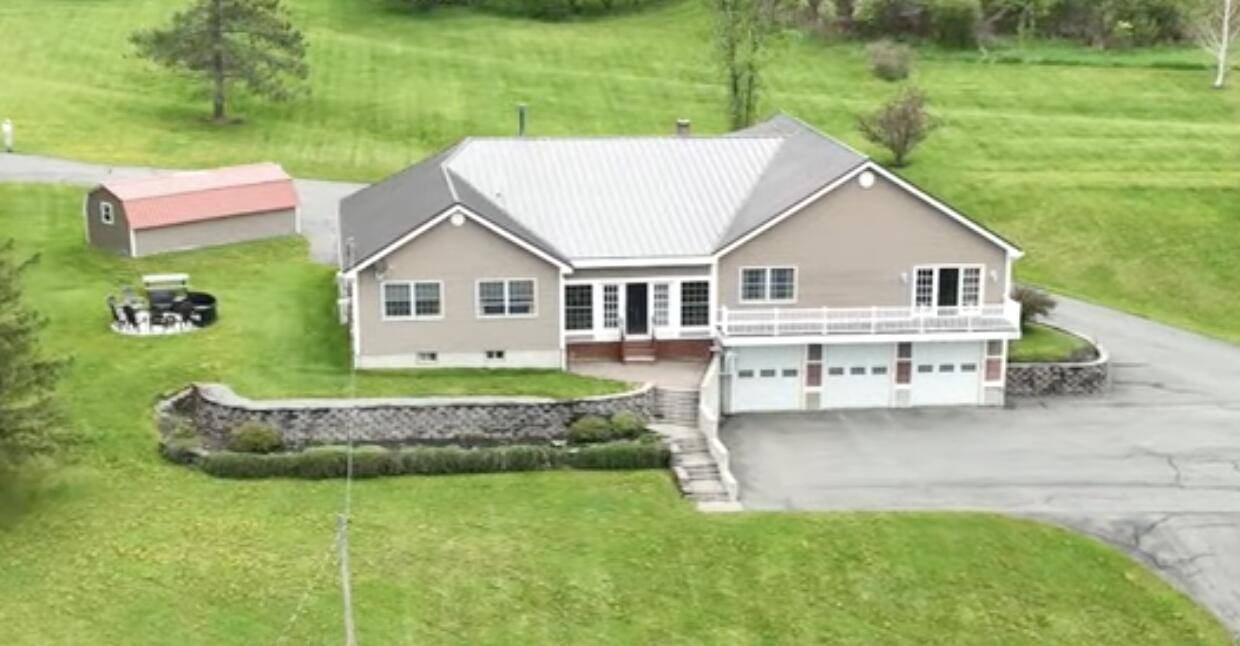 Fort Fairfield, ME 04742,208 N Caribou RD