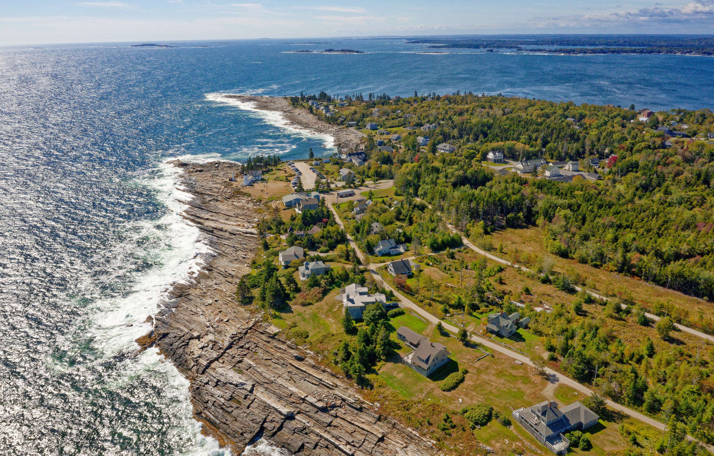 Bristol, ME 04554,33 Cliff RD