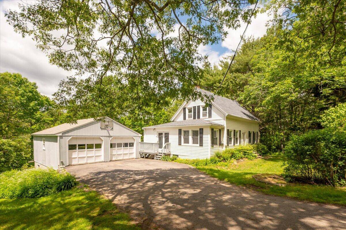Boothbay, ME 04537,332 Back River RD