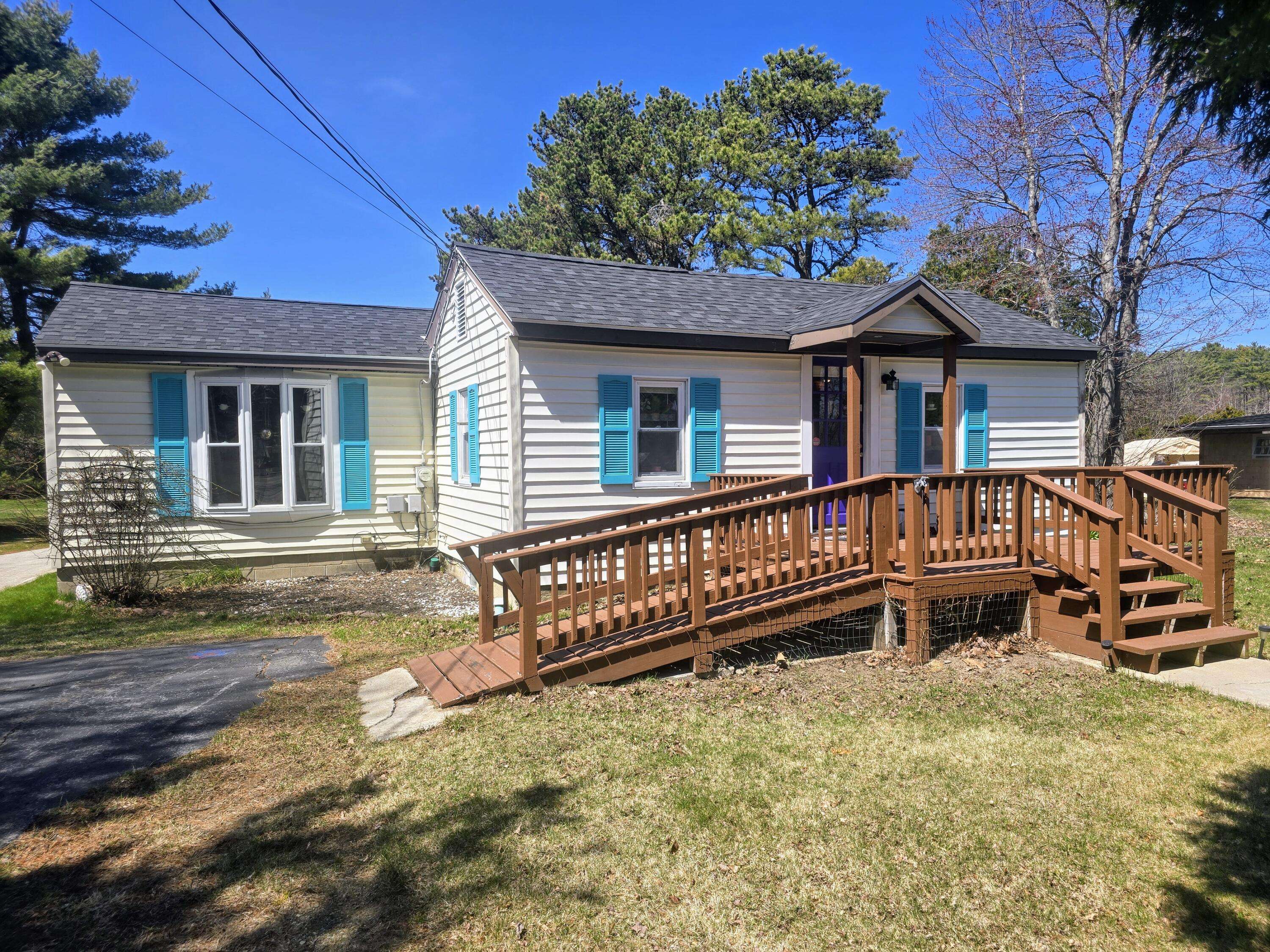 Brunswick, ME 04011,74 Farley RD