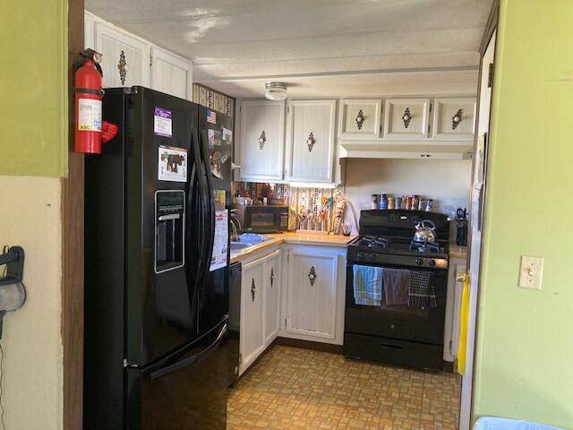 Turner, ME 04282,34 Oakwood DR