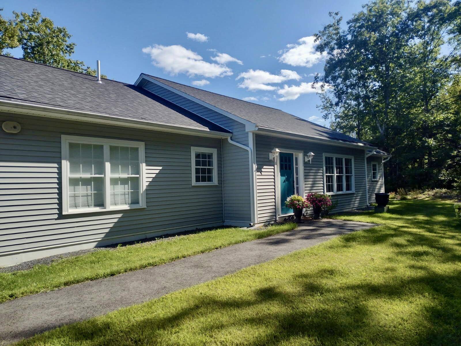 Augusta, ME 04330,2630 N Belfast AVE