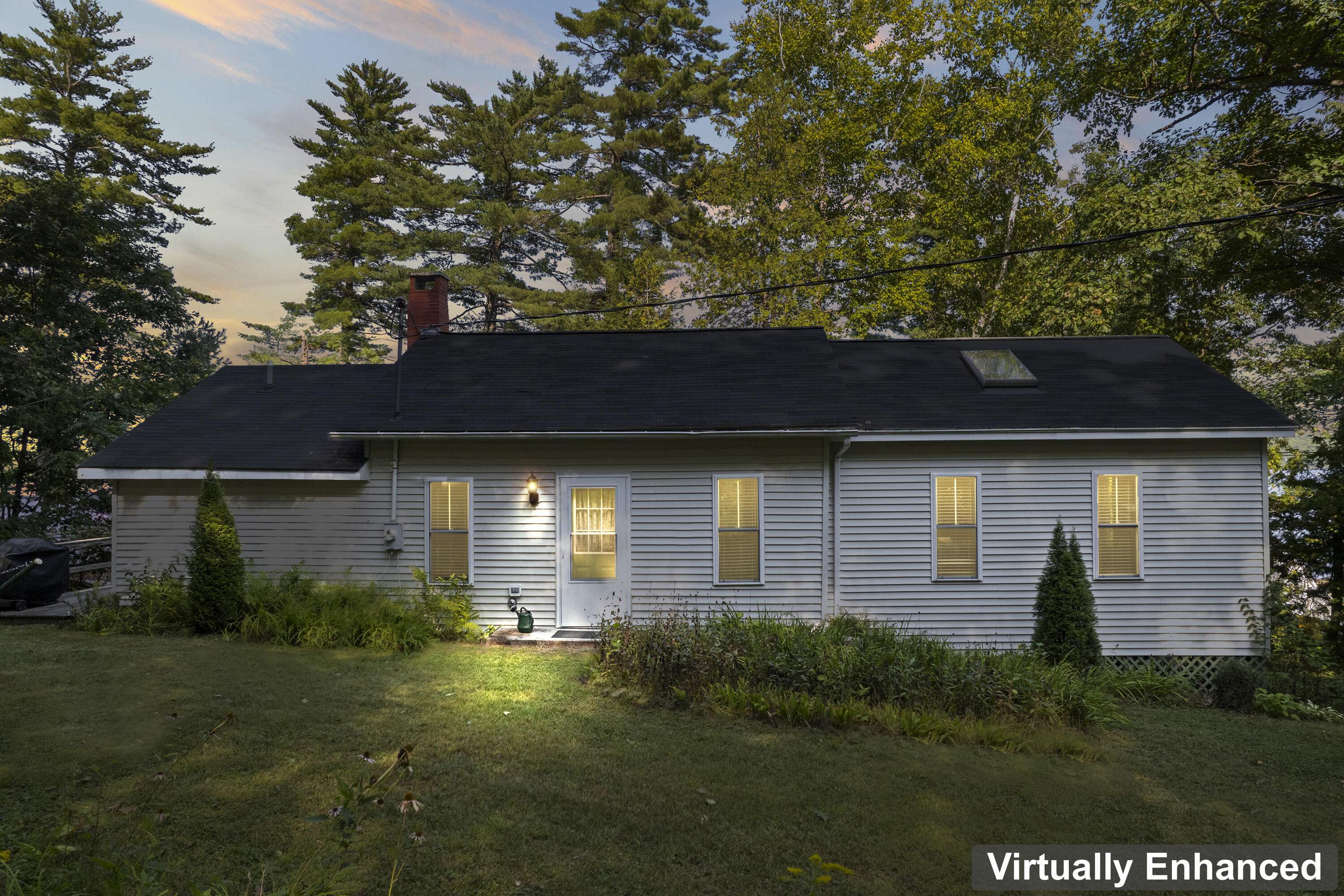 Vassalboro, ME 04989,14 King RD