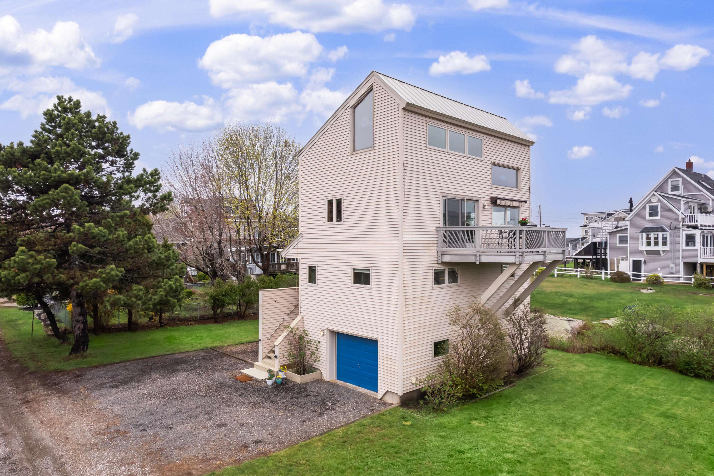 York, ME 03909,154 Cycad AVE