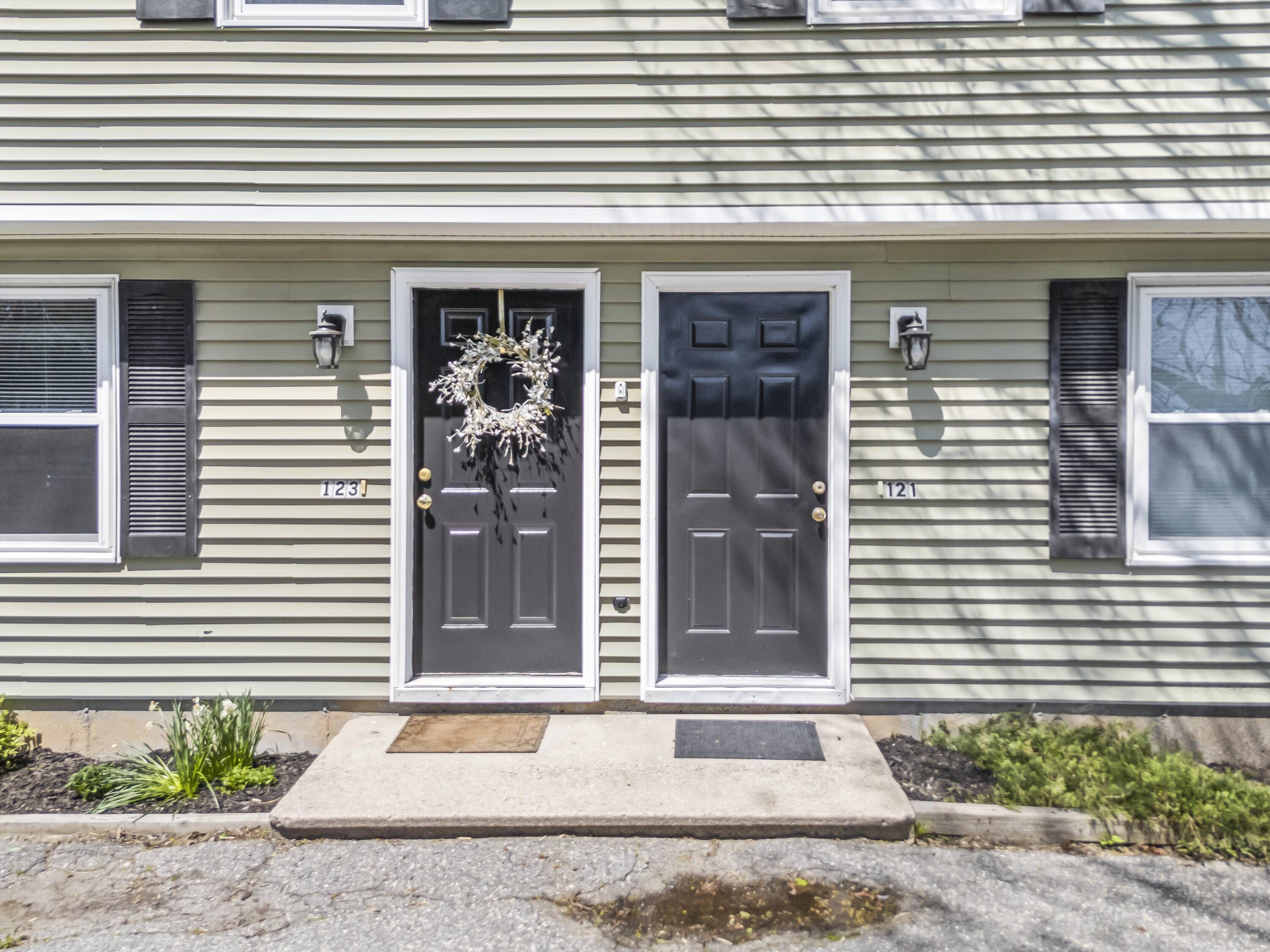 Portland, ME 04103,121 Providence ST