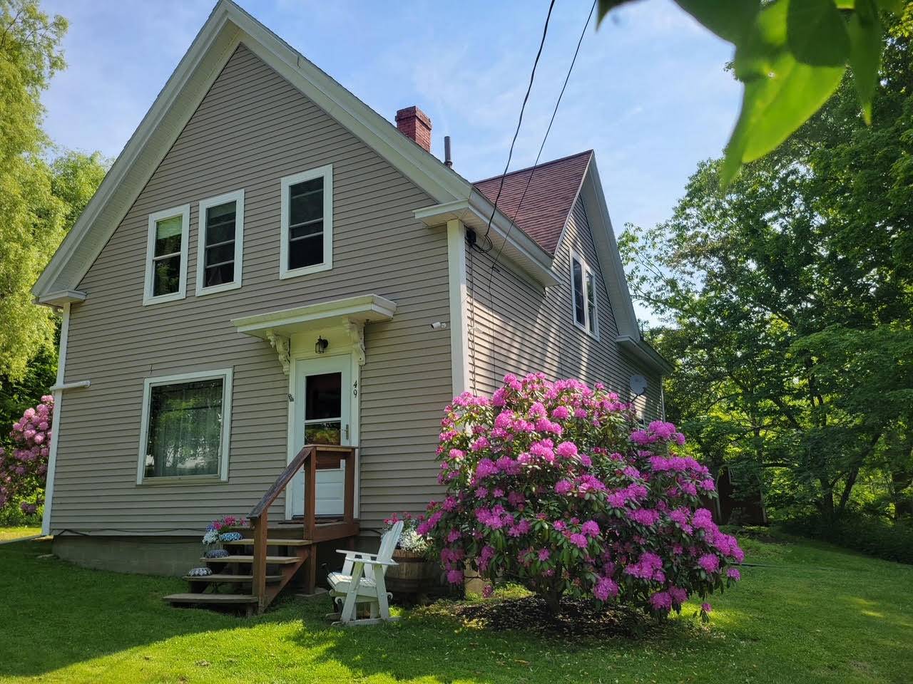Stockton Springs, ME 04981,49 Church ST
