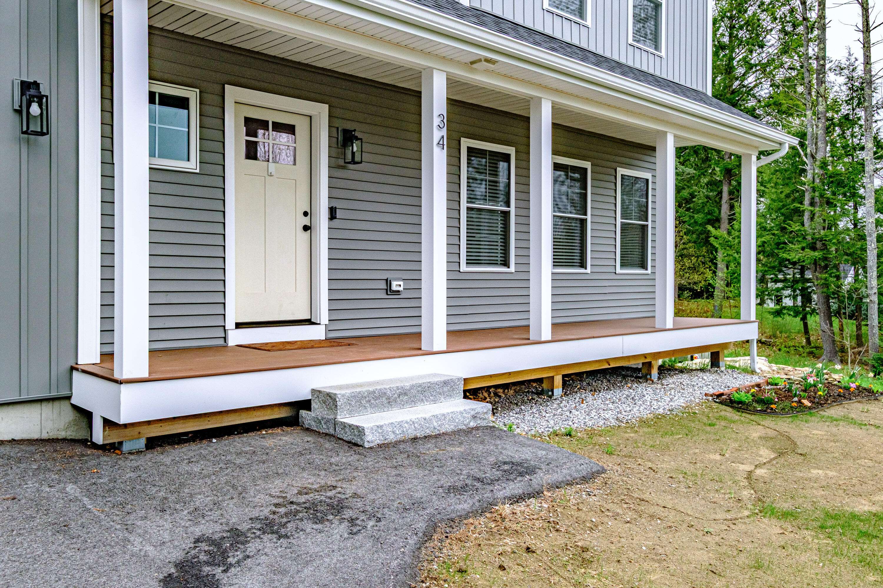 Windham, ME 04062,34 Revolution DR