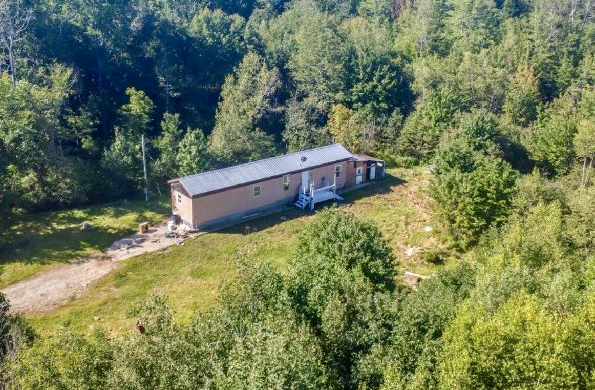 Sumner, ME 04292,105 Arthur Allen RD