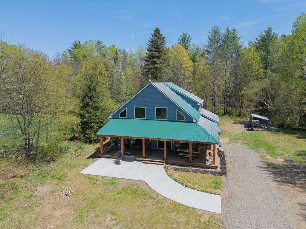 Kingfield, ME 04947,26 Christen RD