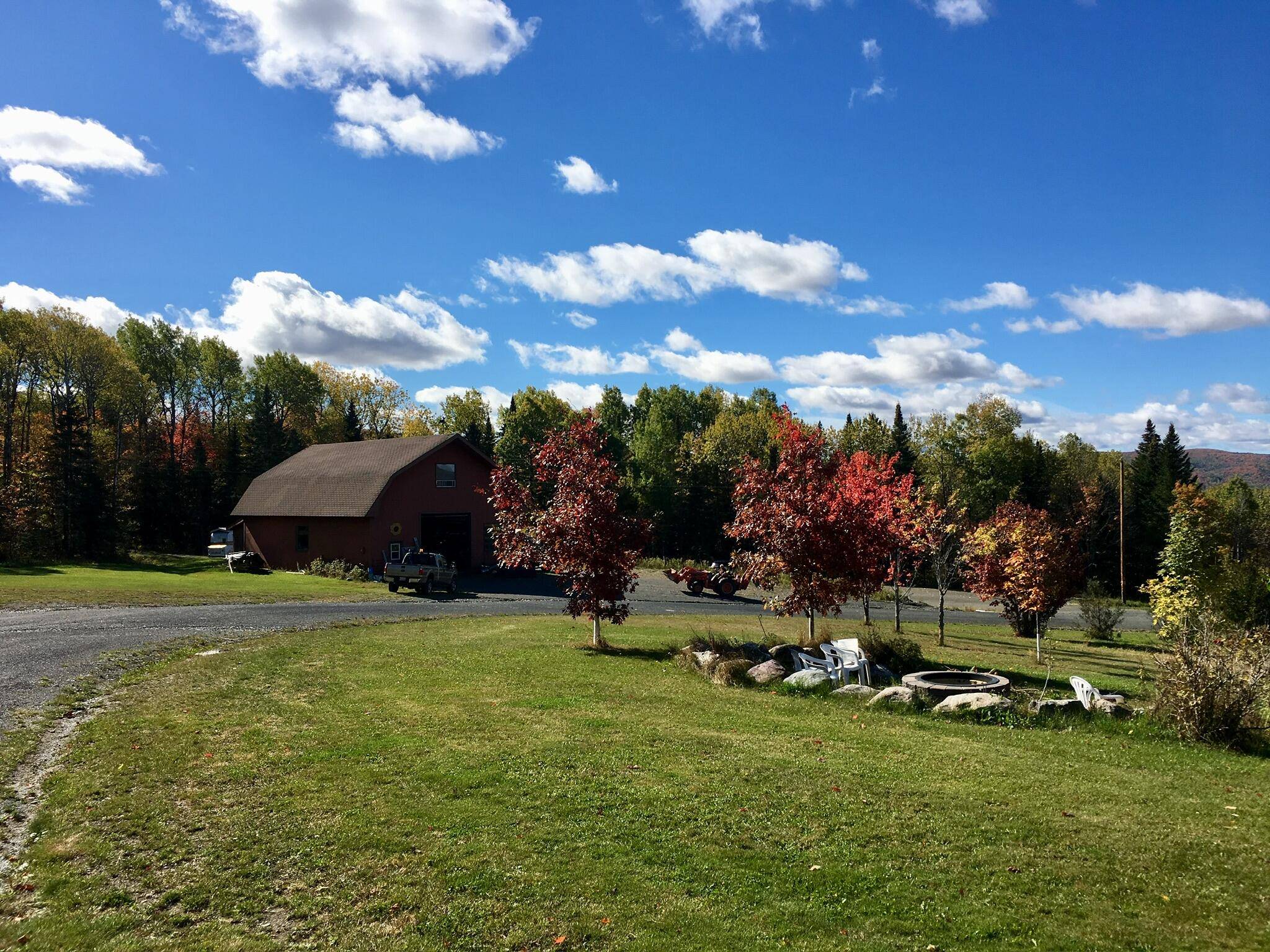 Fort Kent, ME 04743,208 Village RD
