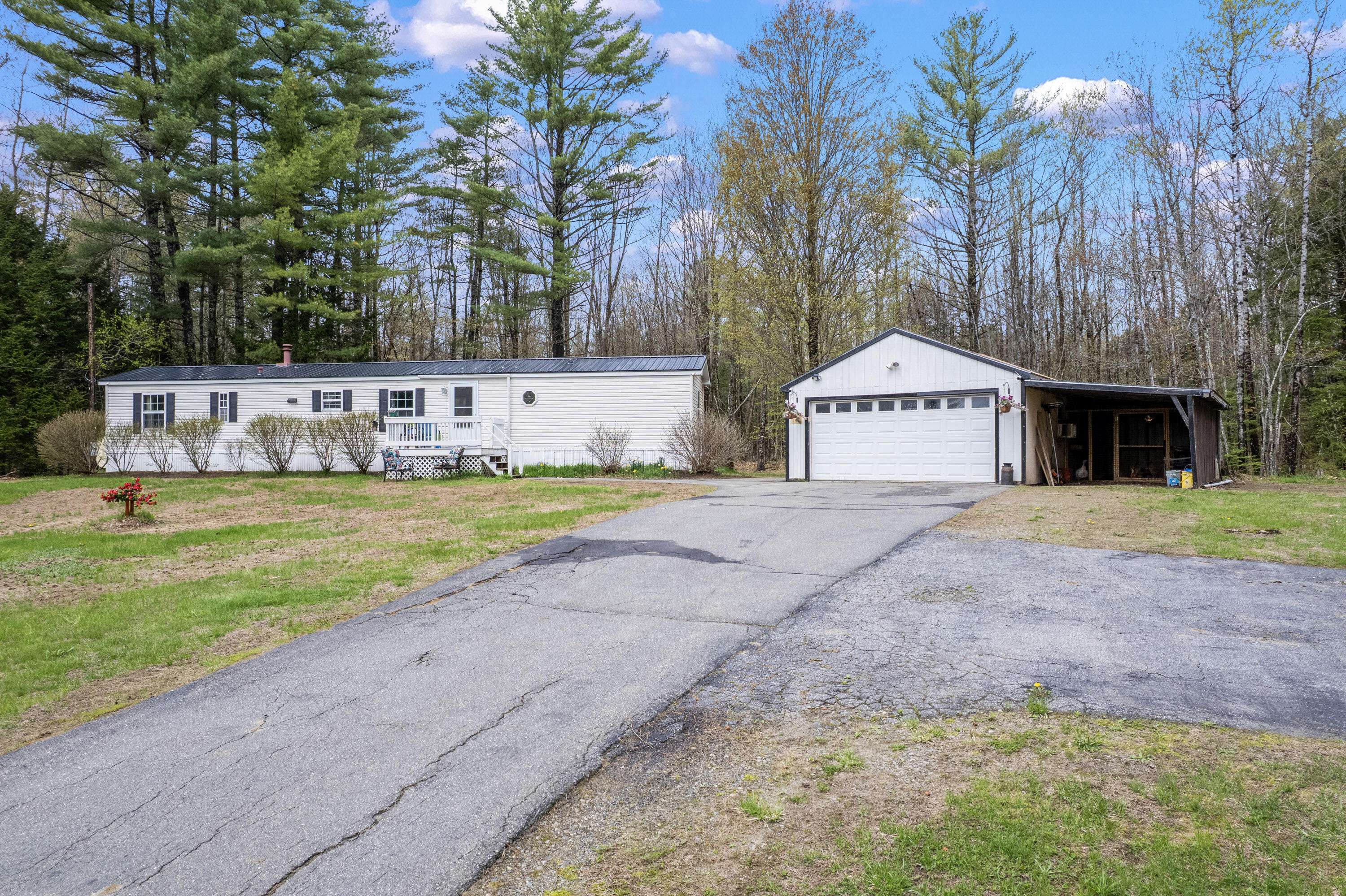 Norridgewock, ME 04957,333 Airport RD