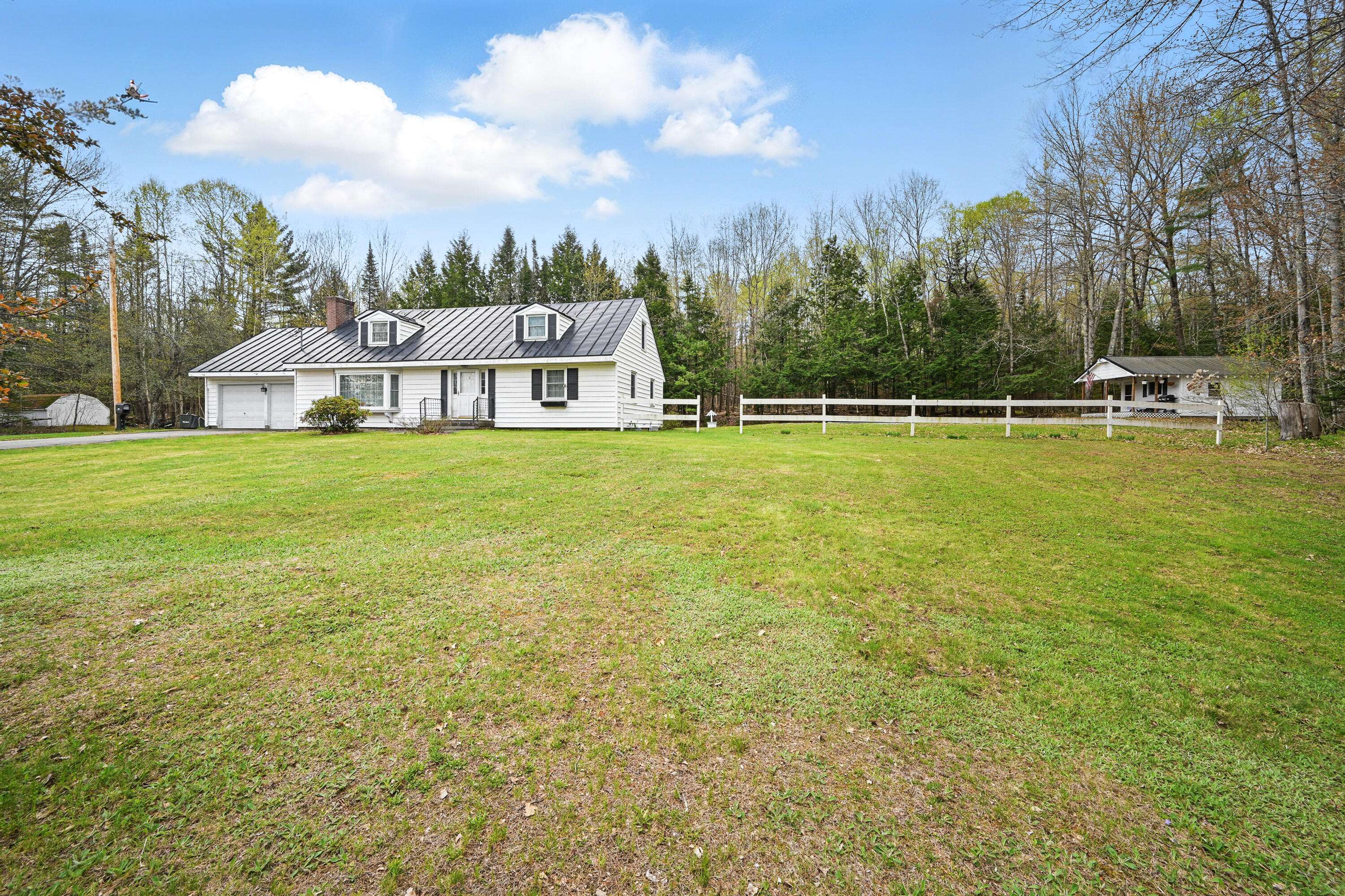 Skowhegan, ME 04976,497 Canaan RD