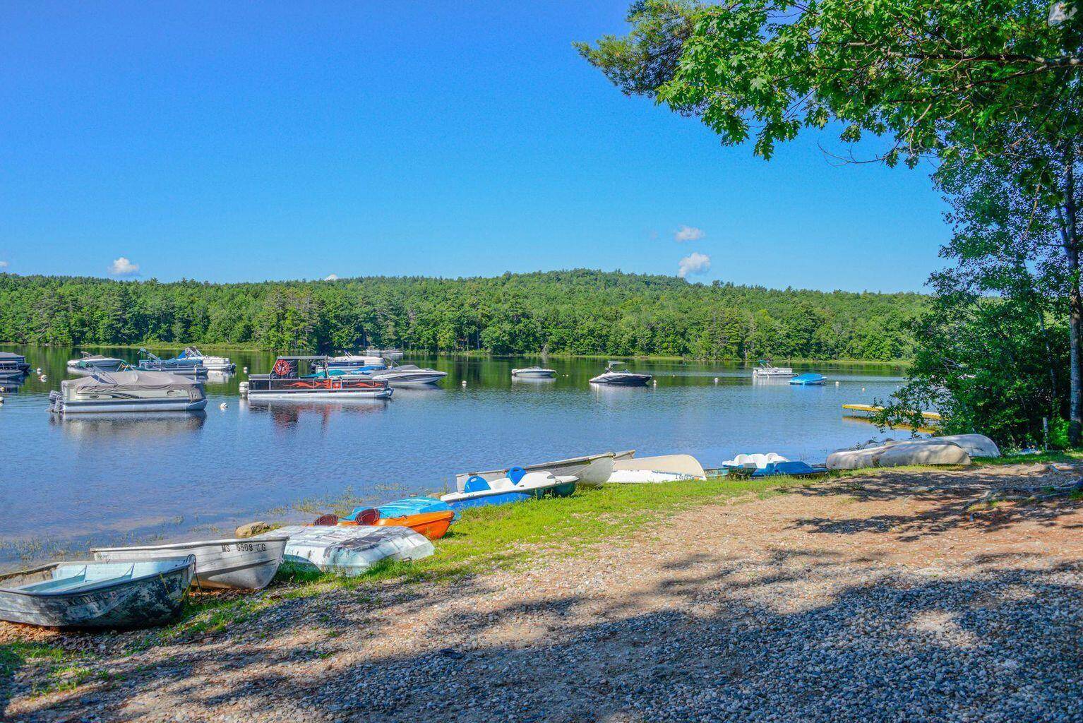 Naples, ME 04055,40 Pleasant View DR