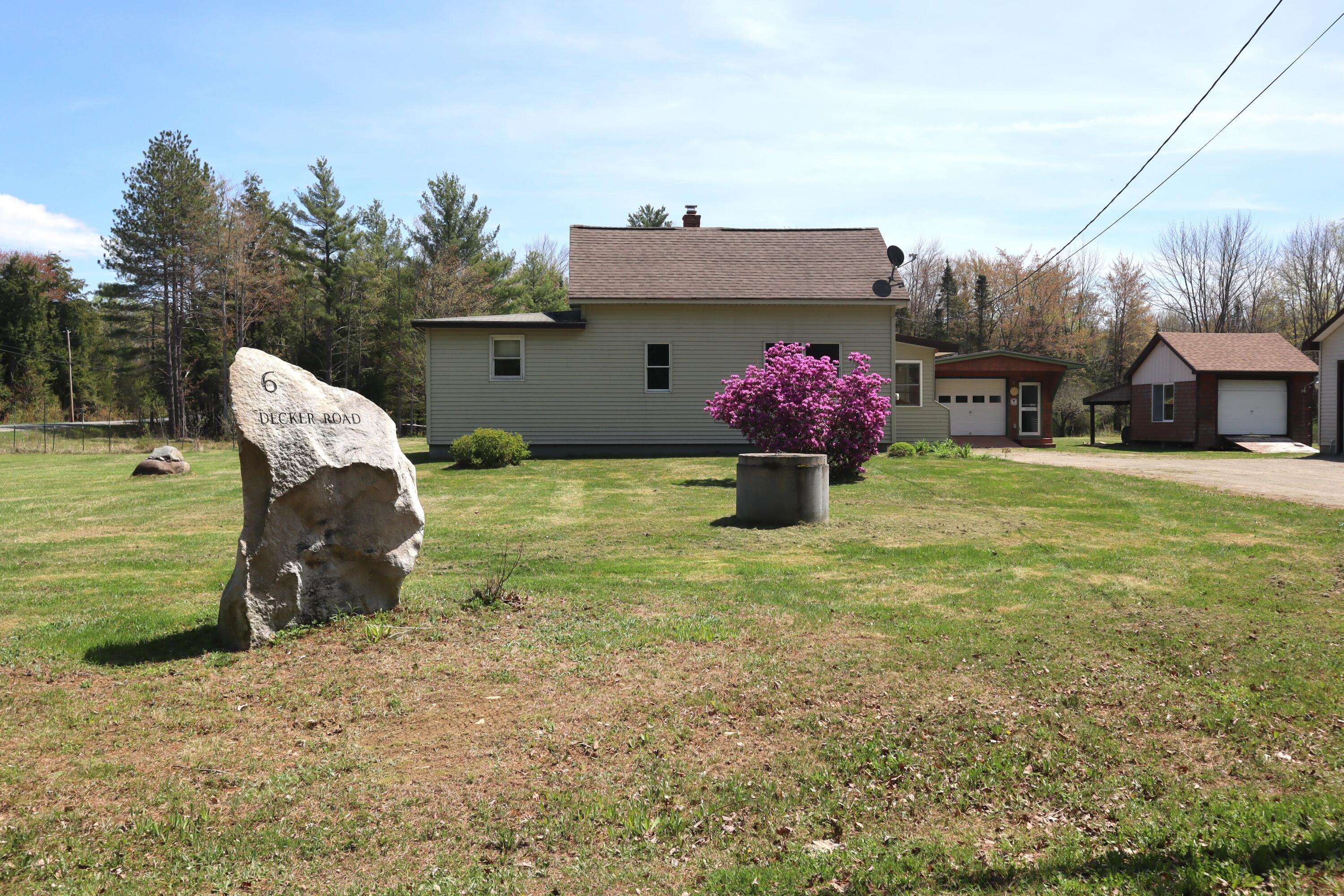 Mercer, ME 04957,6 Decker RD