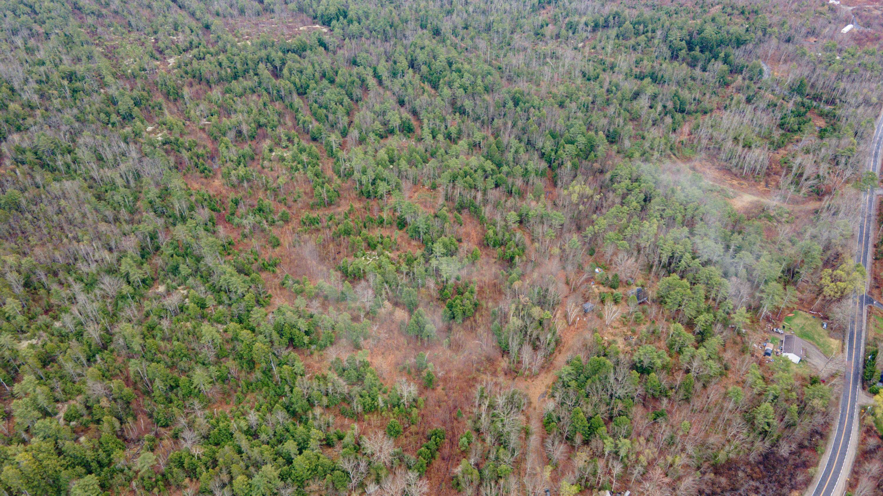 Dresden, ME 04342,818 Middle RD
