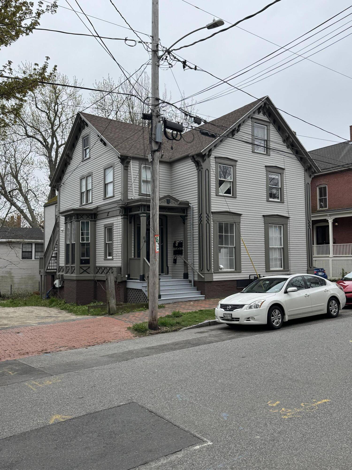 Portland, ME 04102,64 Gray ST