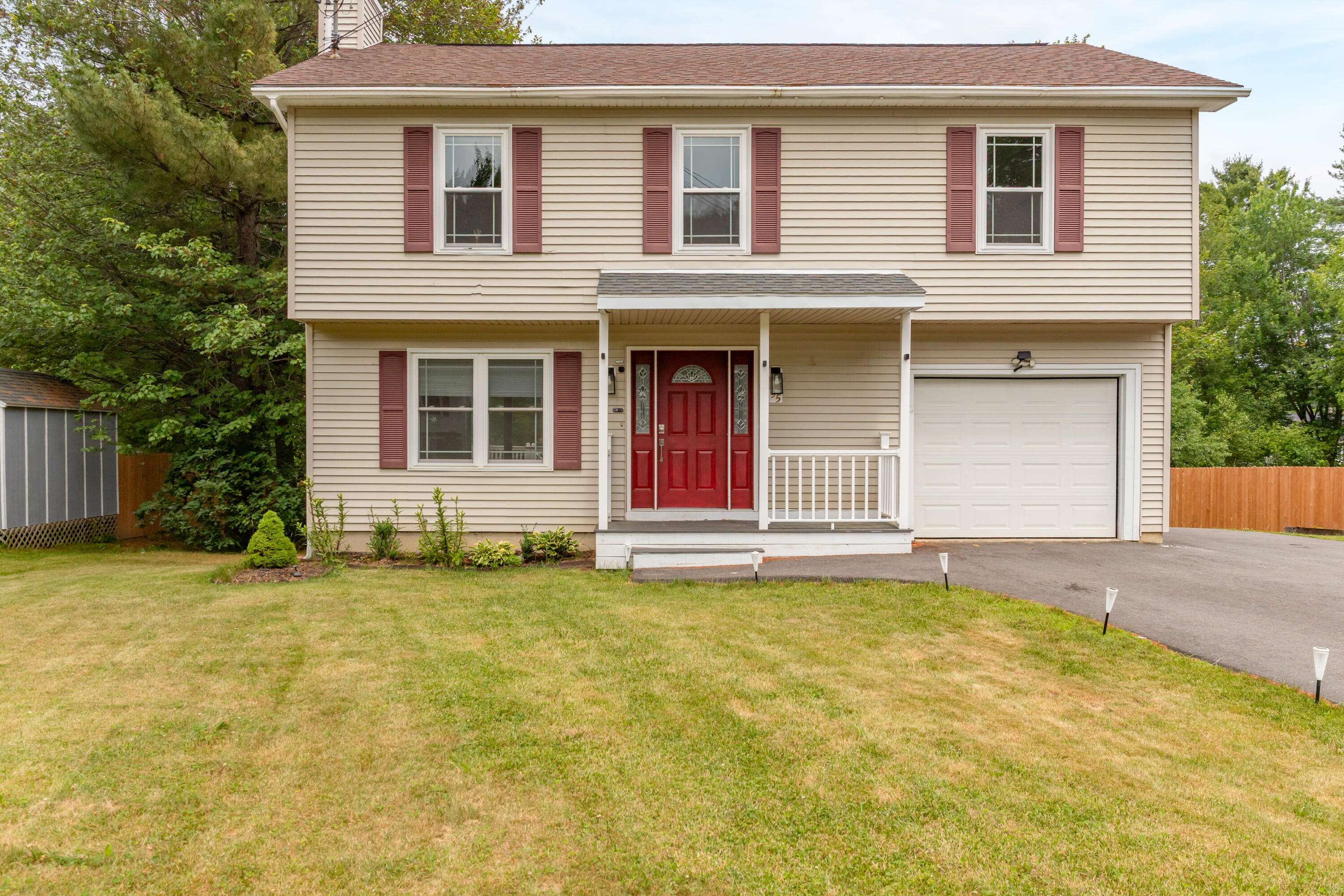 Bangor, ME 04401,95 Yankee AVE