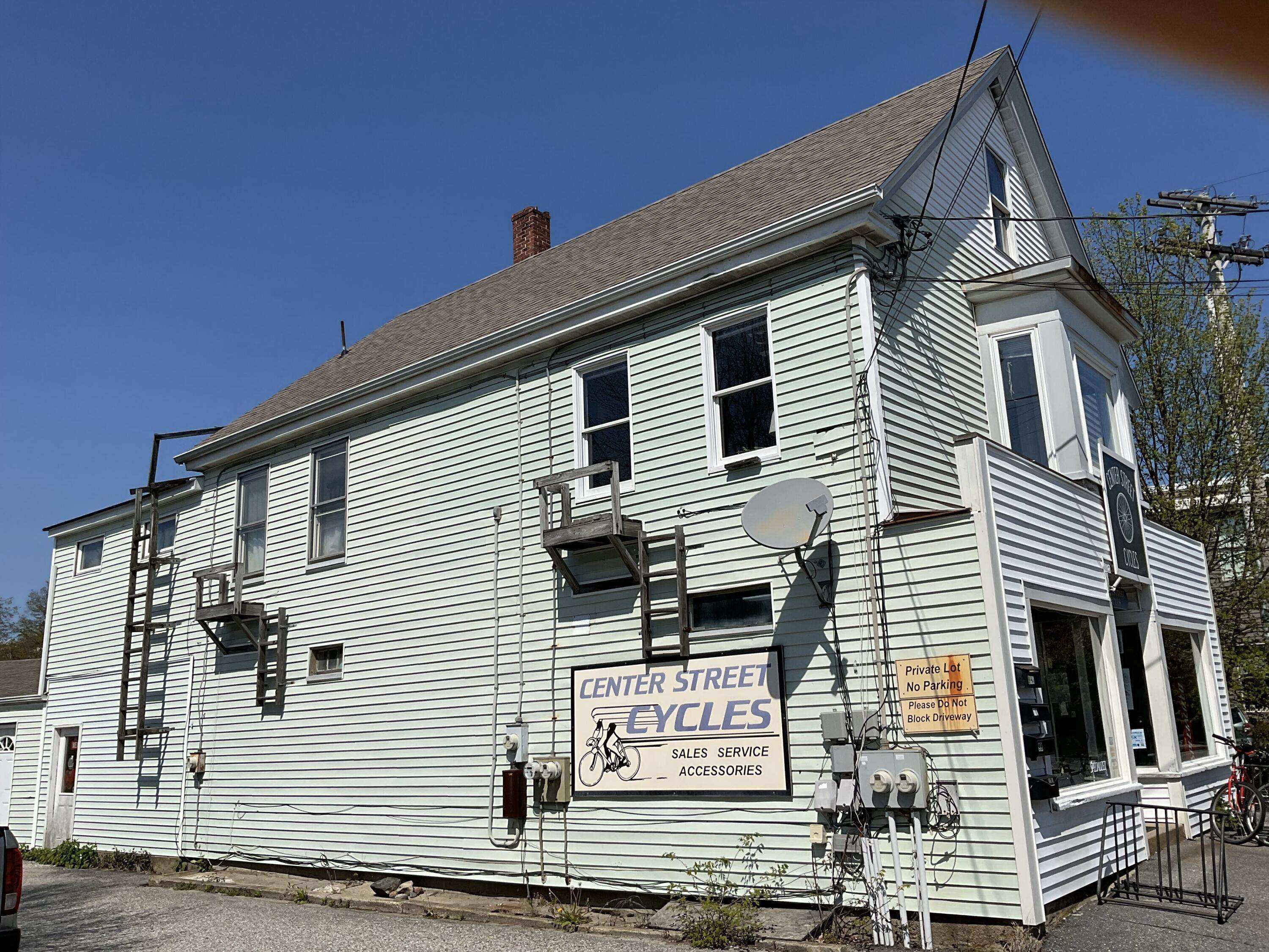 Brunswick, ME 04011,11 Center ST