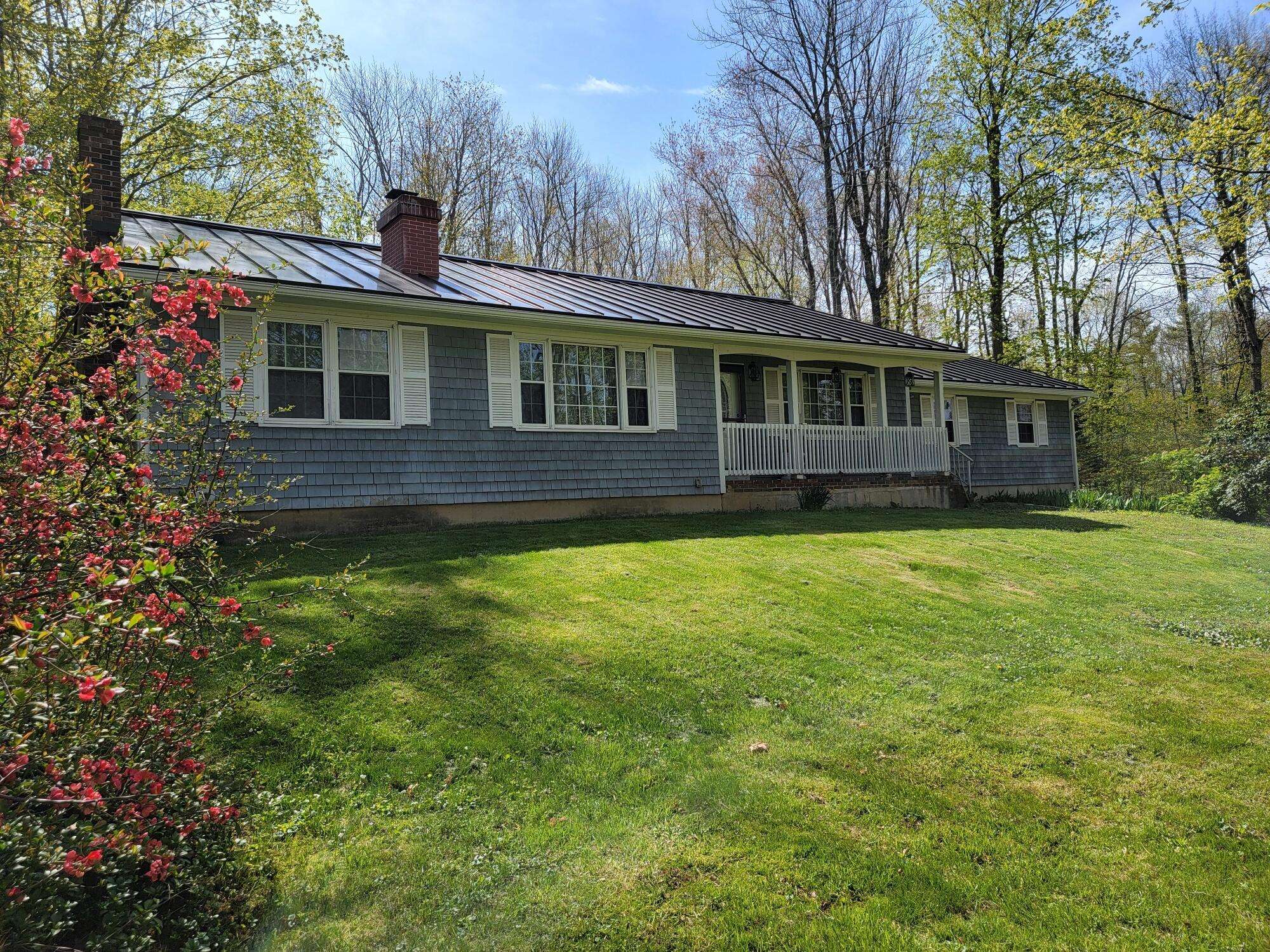 Edgecomb, ME 04556,188 Boothbay RD
