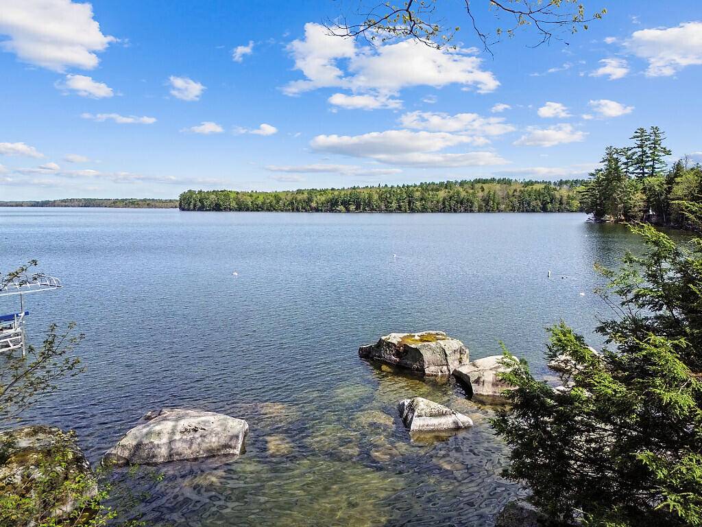Oakland, ME 04963,66 Brickett Point EST