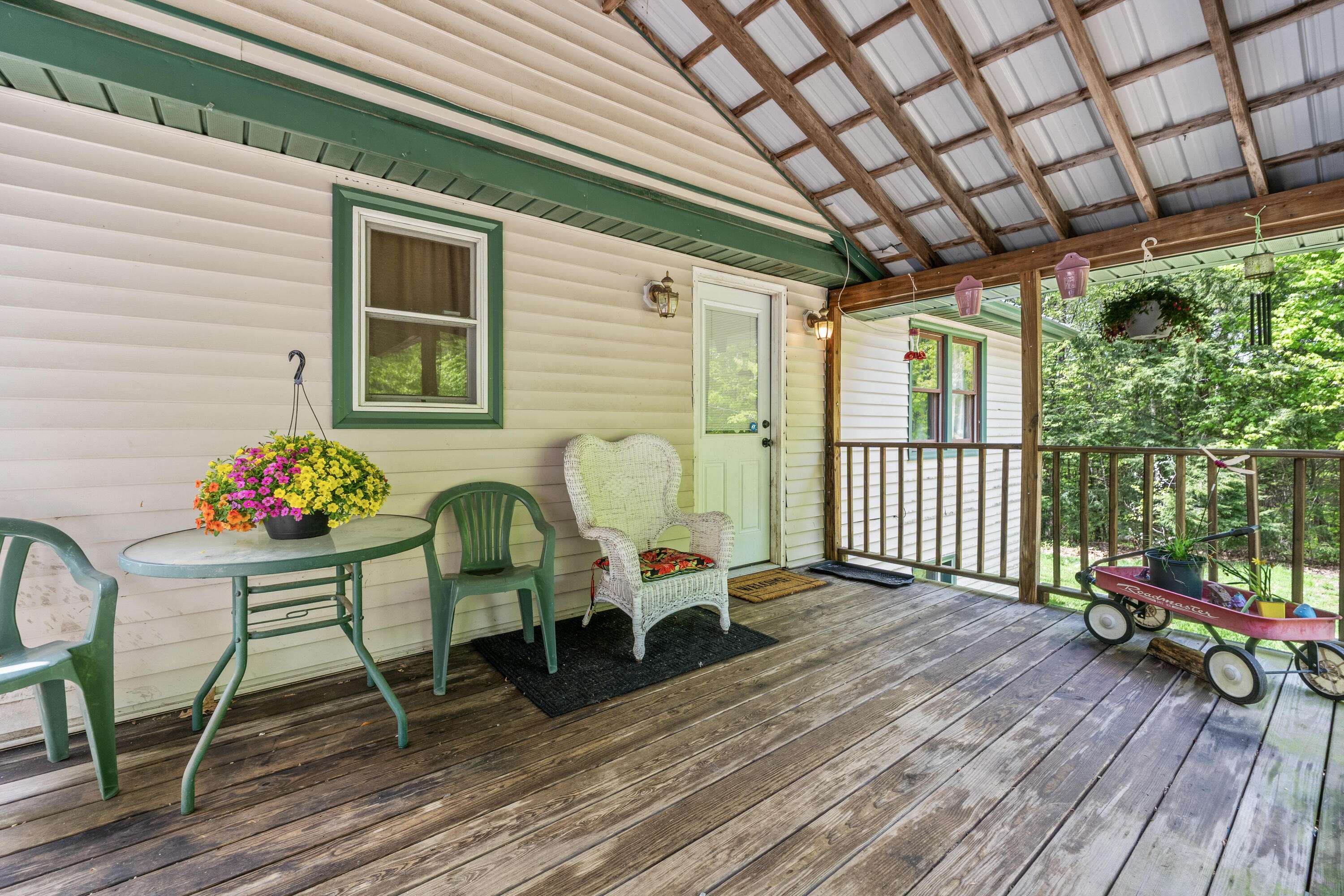 Turner, ME 04282,88 Lower ST