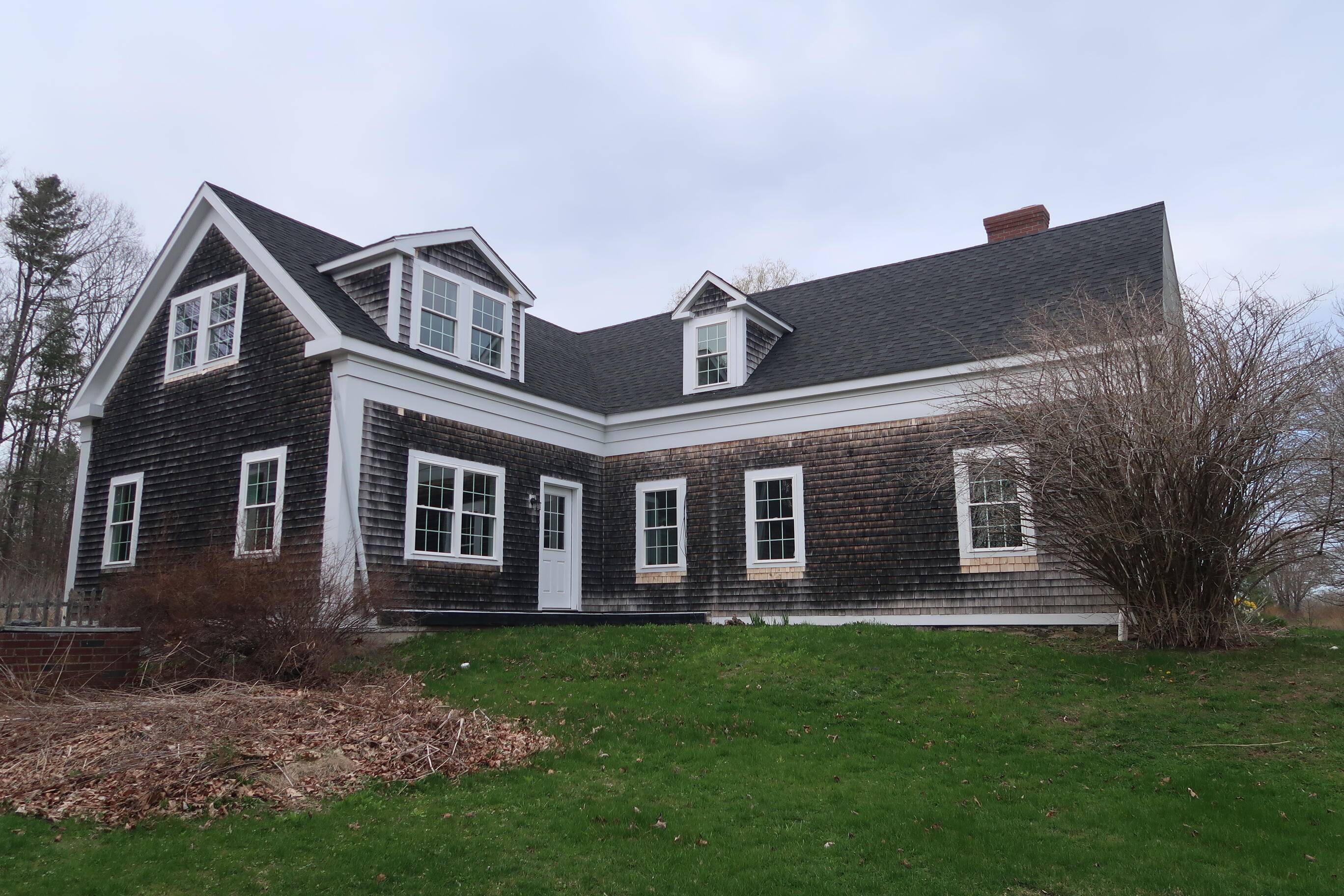 Thomaston, ME 04861,118 Beechwood ST