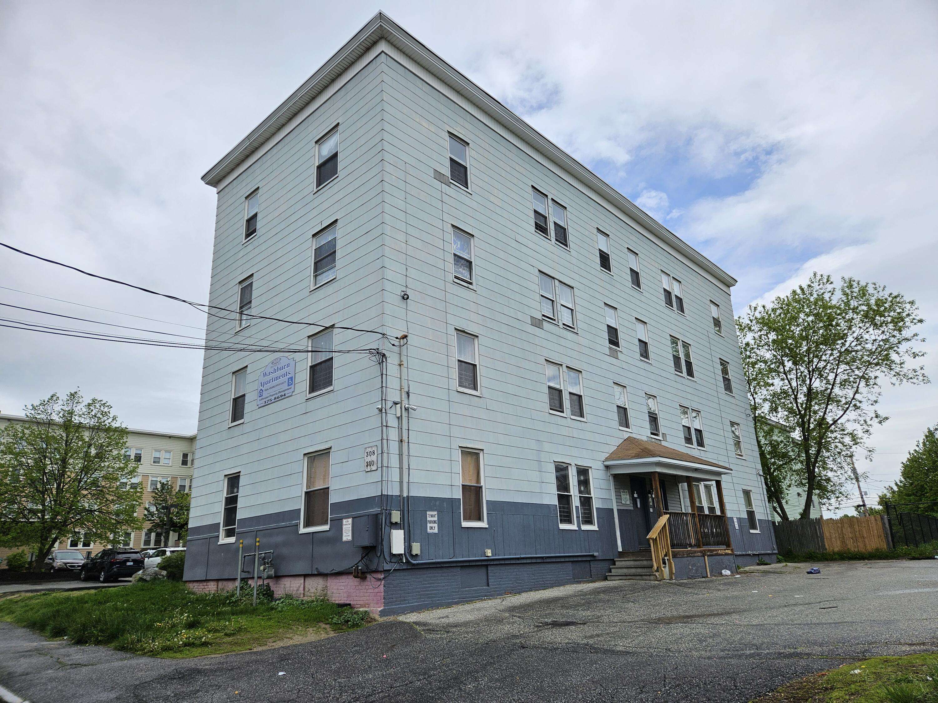 Lewiston, ME 04240,308 Bates ST