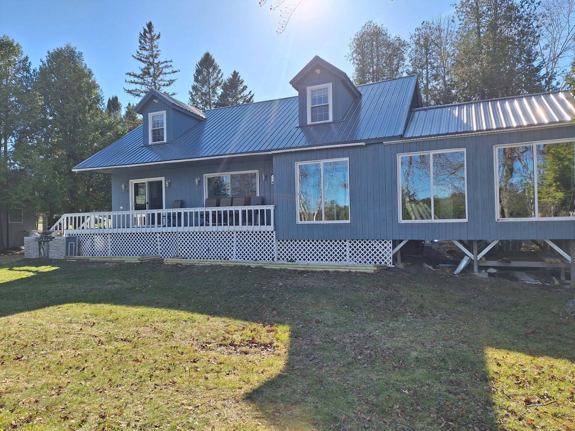 Orient, ME 04471,17 MacAllister Cove RD