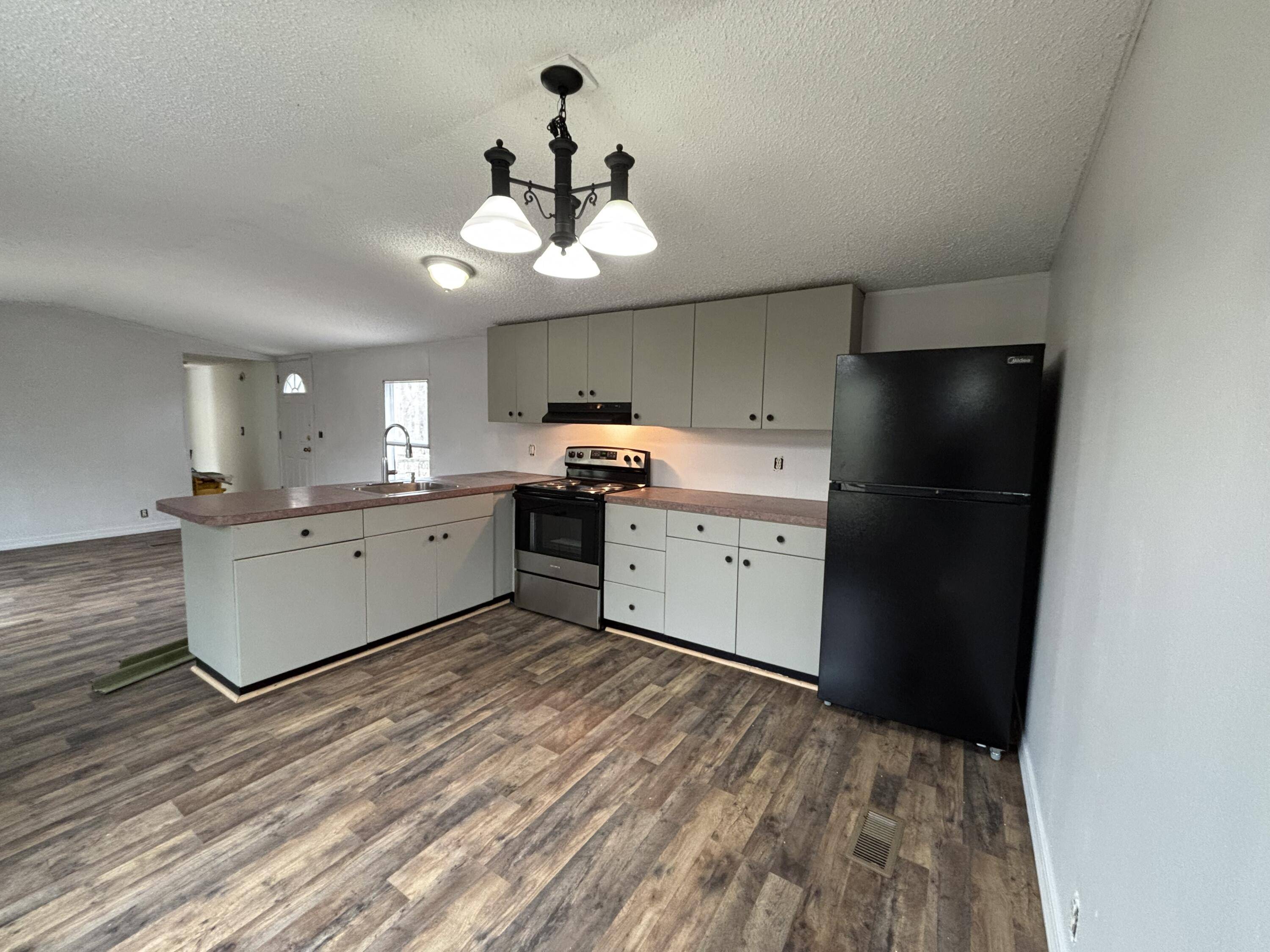 Hampden, ME 04444,97 Back Winterport RD