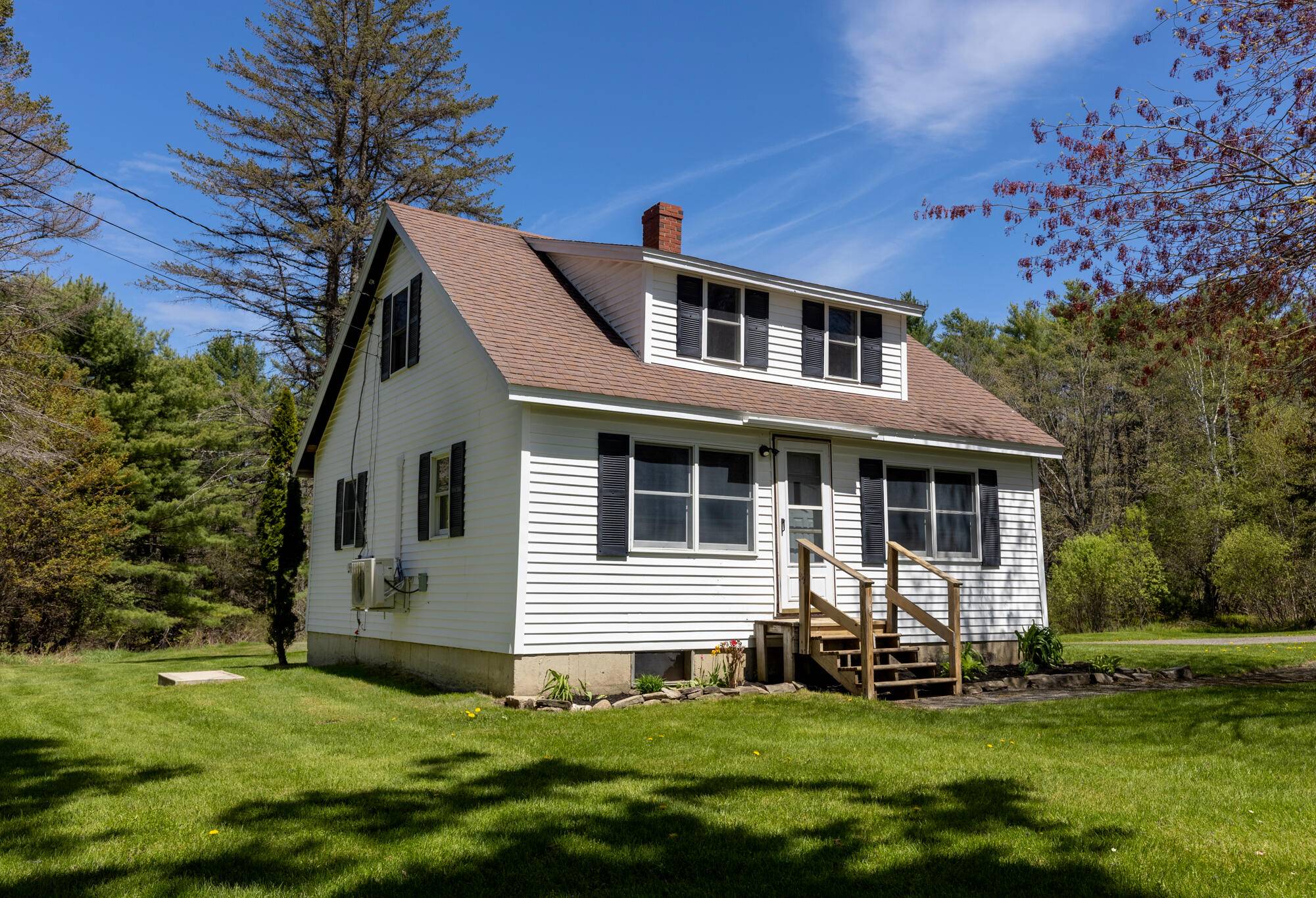 Orrington, ME 04474,460 Center DR