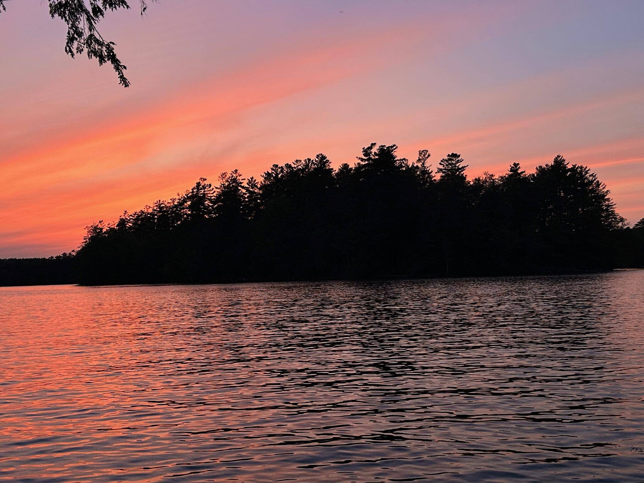 Oakland, ME 04963,52 Blake Island