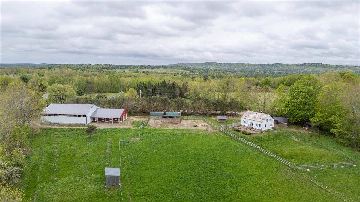 Montville, ME 04941,229 Choate RD