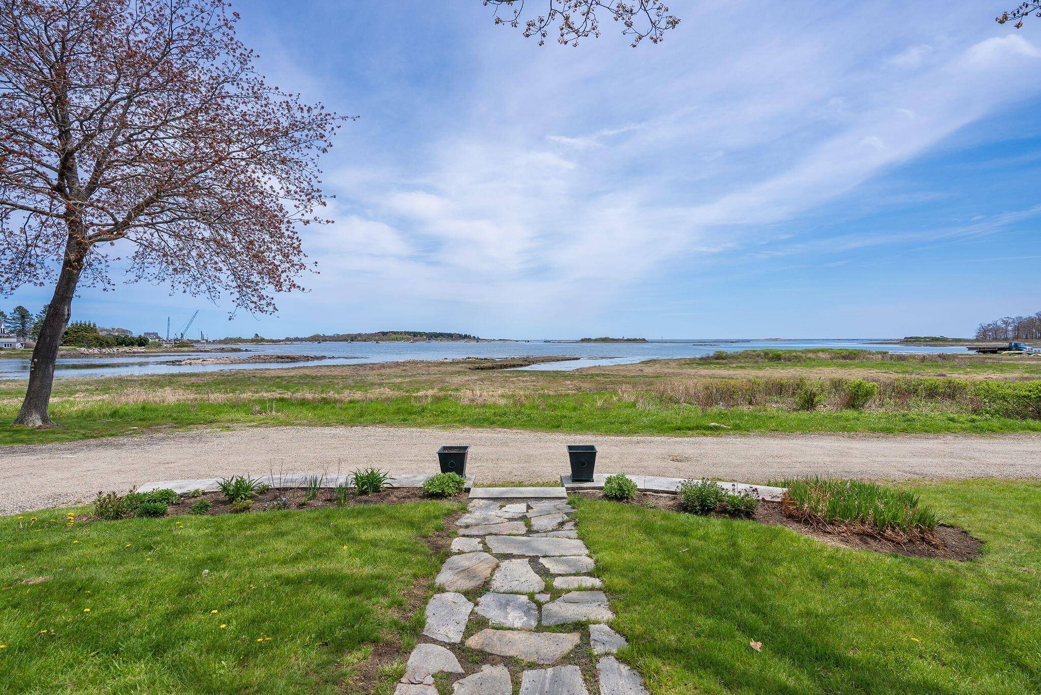 Kennebunkport, ME 04046,5 Brooks ST