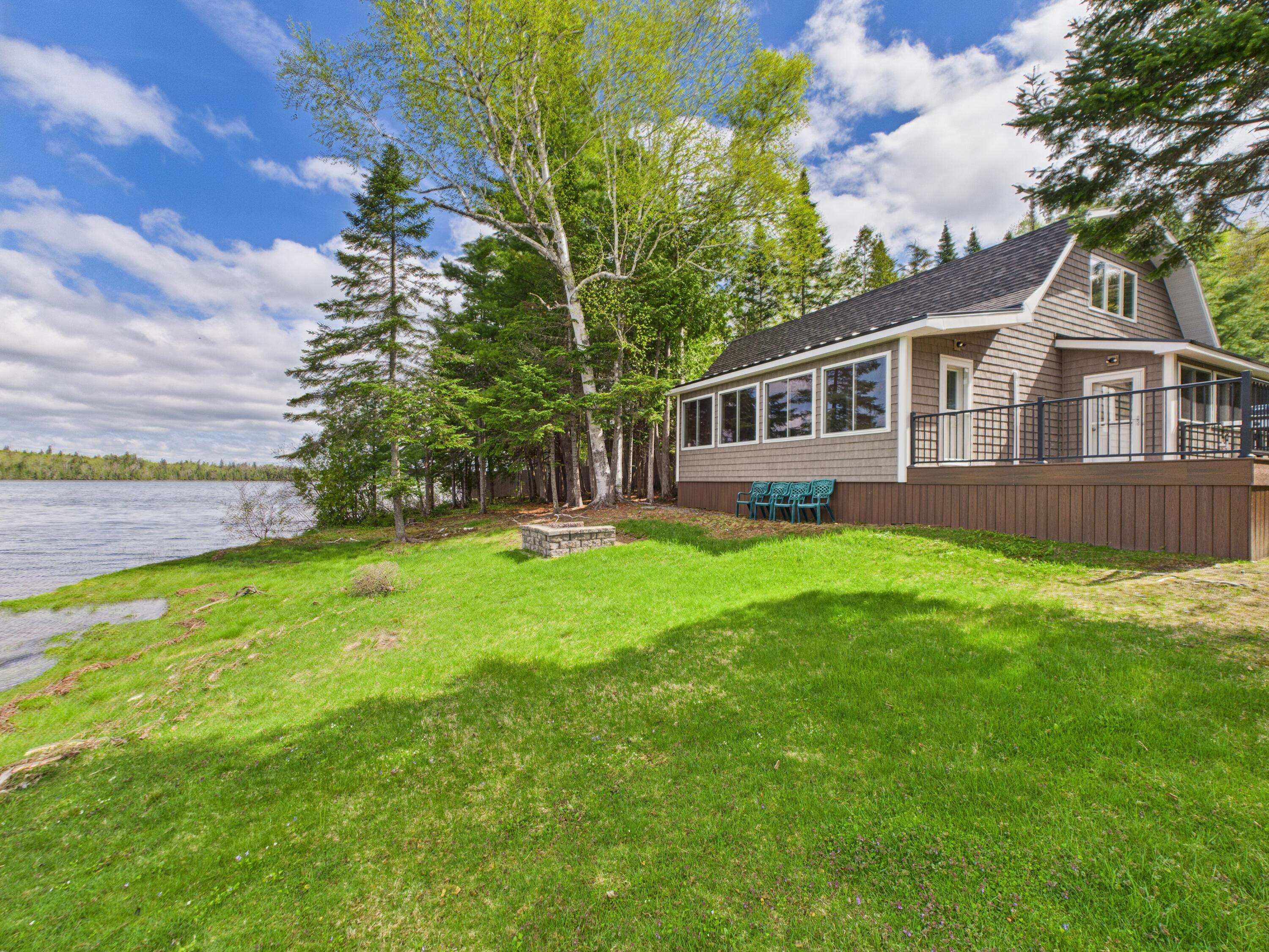 Madawaska Lake Twp, ME 04783,1107 South Shore RD