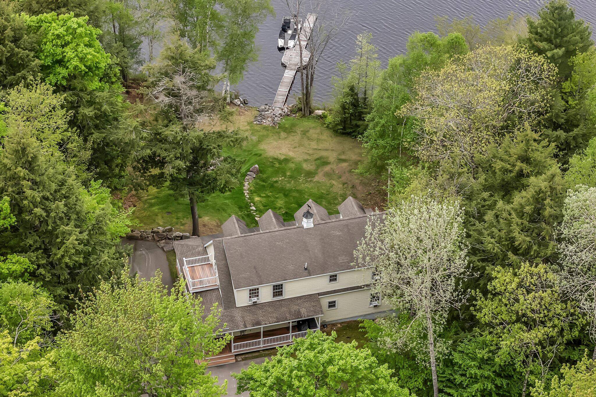 Saint Albans, ME 04971,700 Pond RD