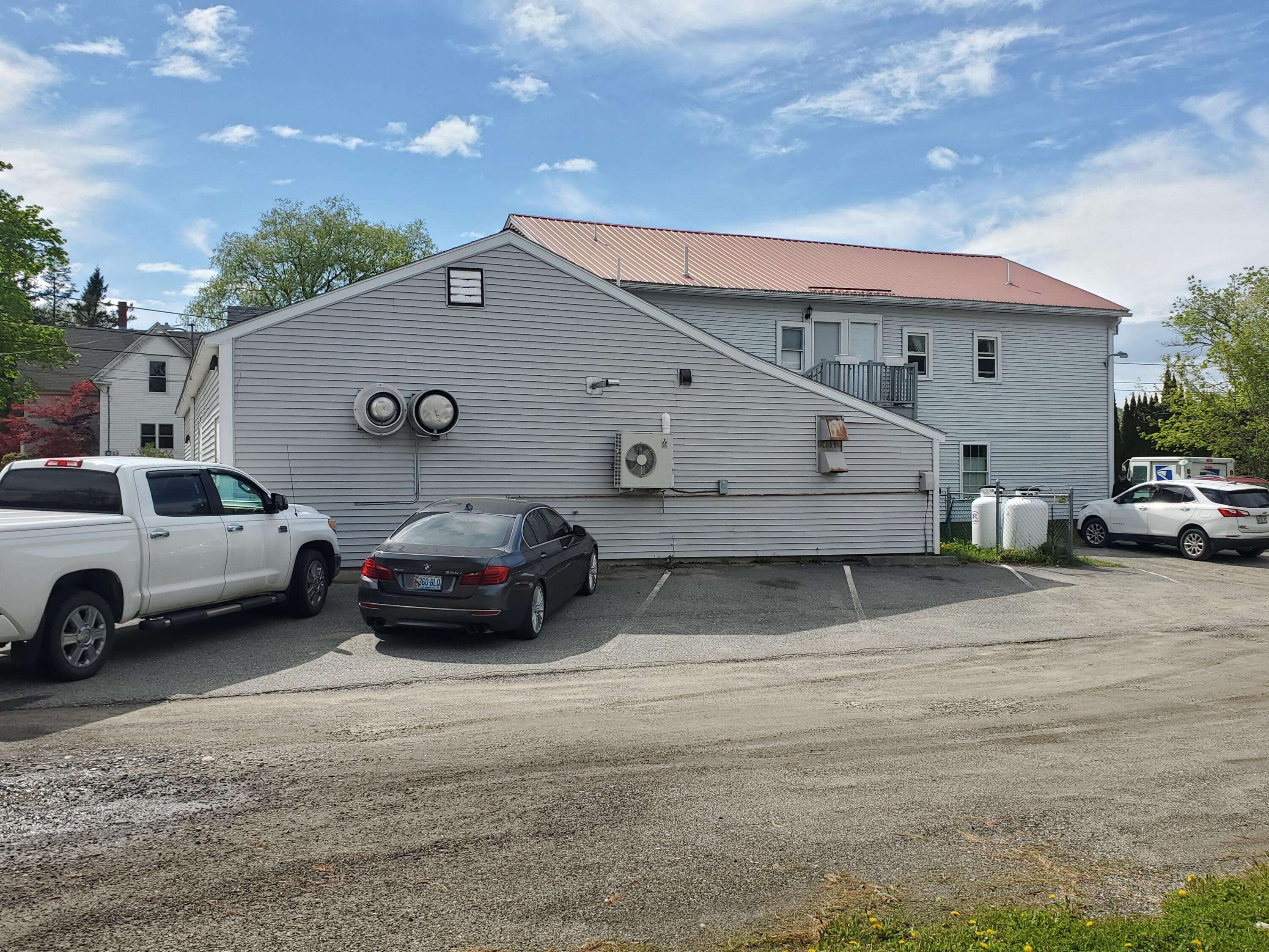 Thomaston, ME 04861,495 Main ST